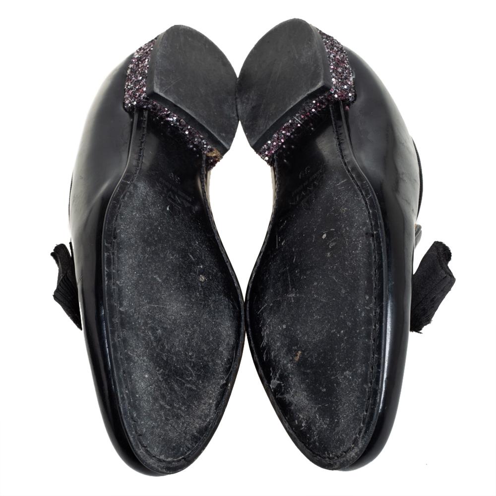 Lanvin Black Leather Bow Embellished Leather Loafers Size 39 In Good Condition In Dubai, Al Qouz 2