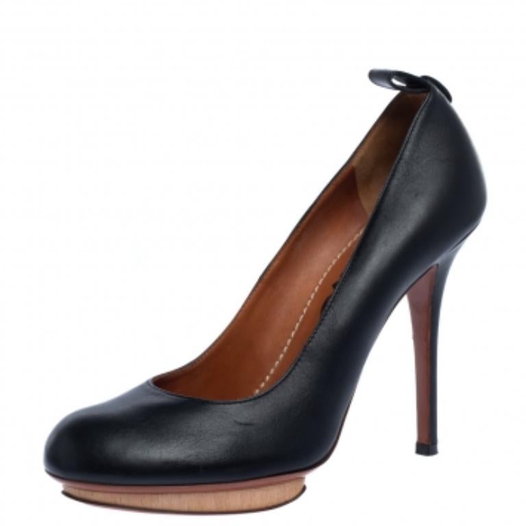 Lanvin Black Leather ETE 2010 Platform Pumps Size 37.5 For Sale 2
