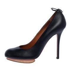 Lanvin Black Leather ETE 2010 Platform Pumps Size 37.5