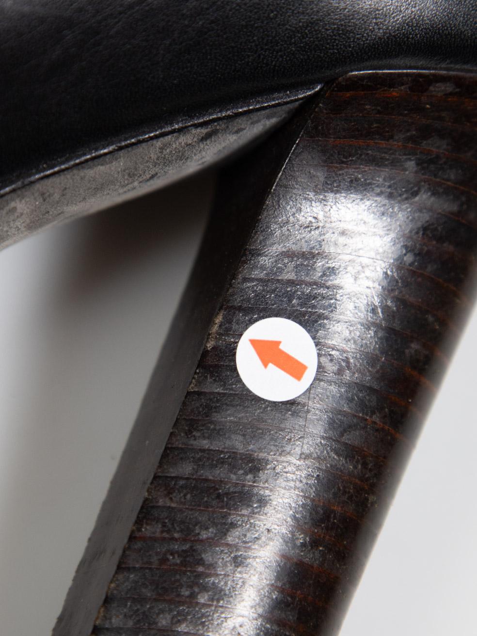 Lanvin Plataforma de cuero negro Bombas de dedo del pie de almendra Tamaño IT 38.5 en venta 3