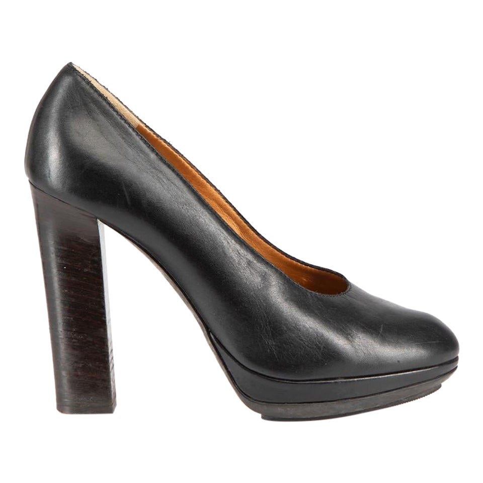 Lanvin, piattaforma in pelle nera con punta a mandorla, taglia IT 38,5