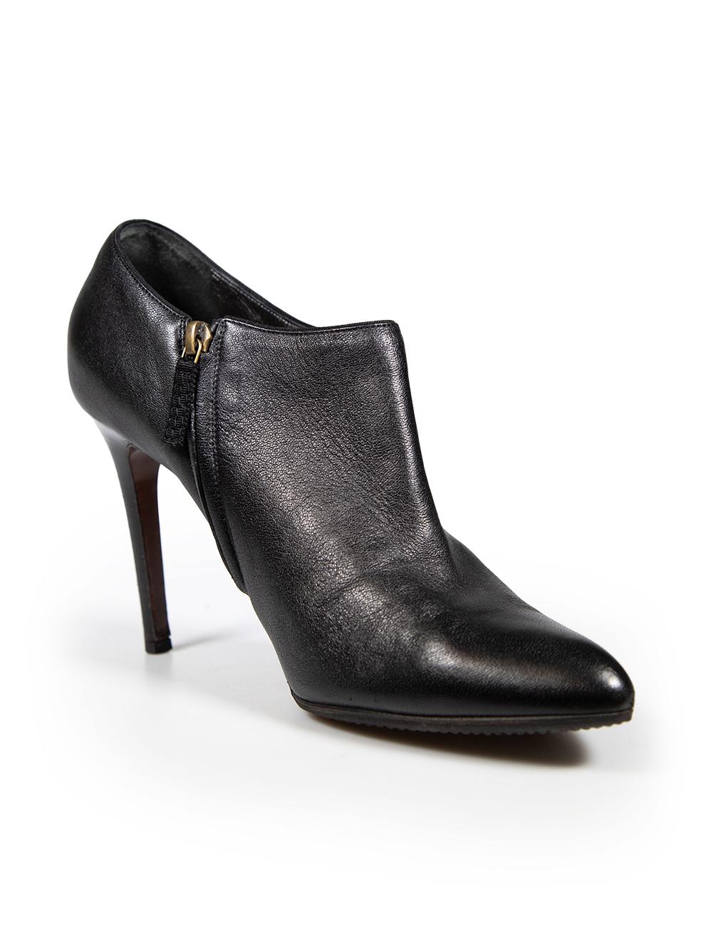 CONDITION is Very good. Minimal wear to the boots is evident. Minimal wear to the front tip and heels is seen with abrasion marks with general creasing to the leather in the front on this used Lanvin designer resale item. Please note that the soles
