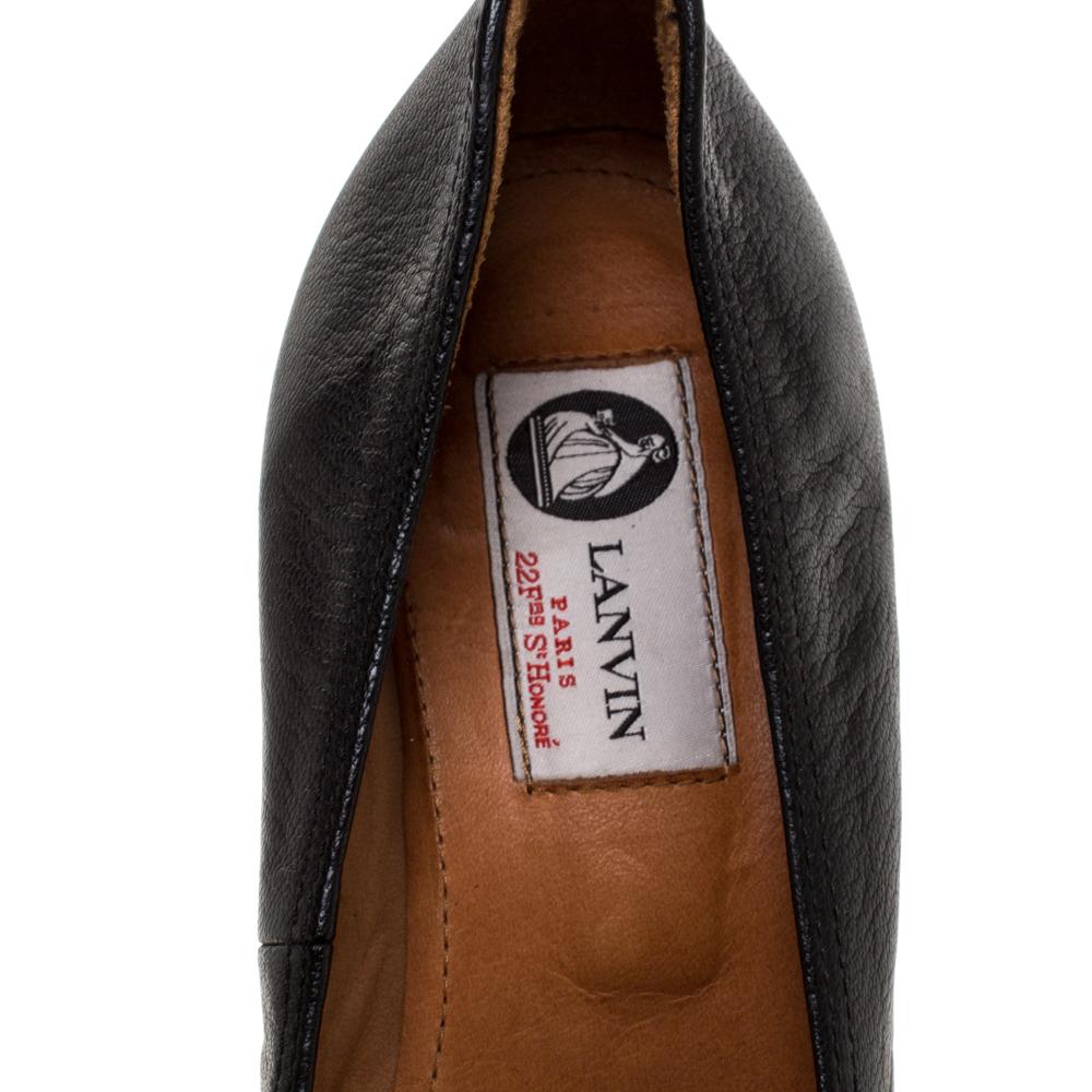 Lanvin Bombas de cuña de cuero negro Scrunch Talla 37 1