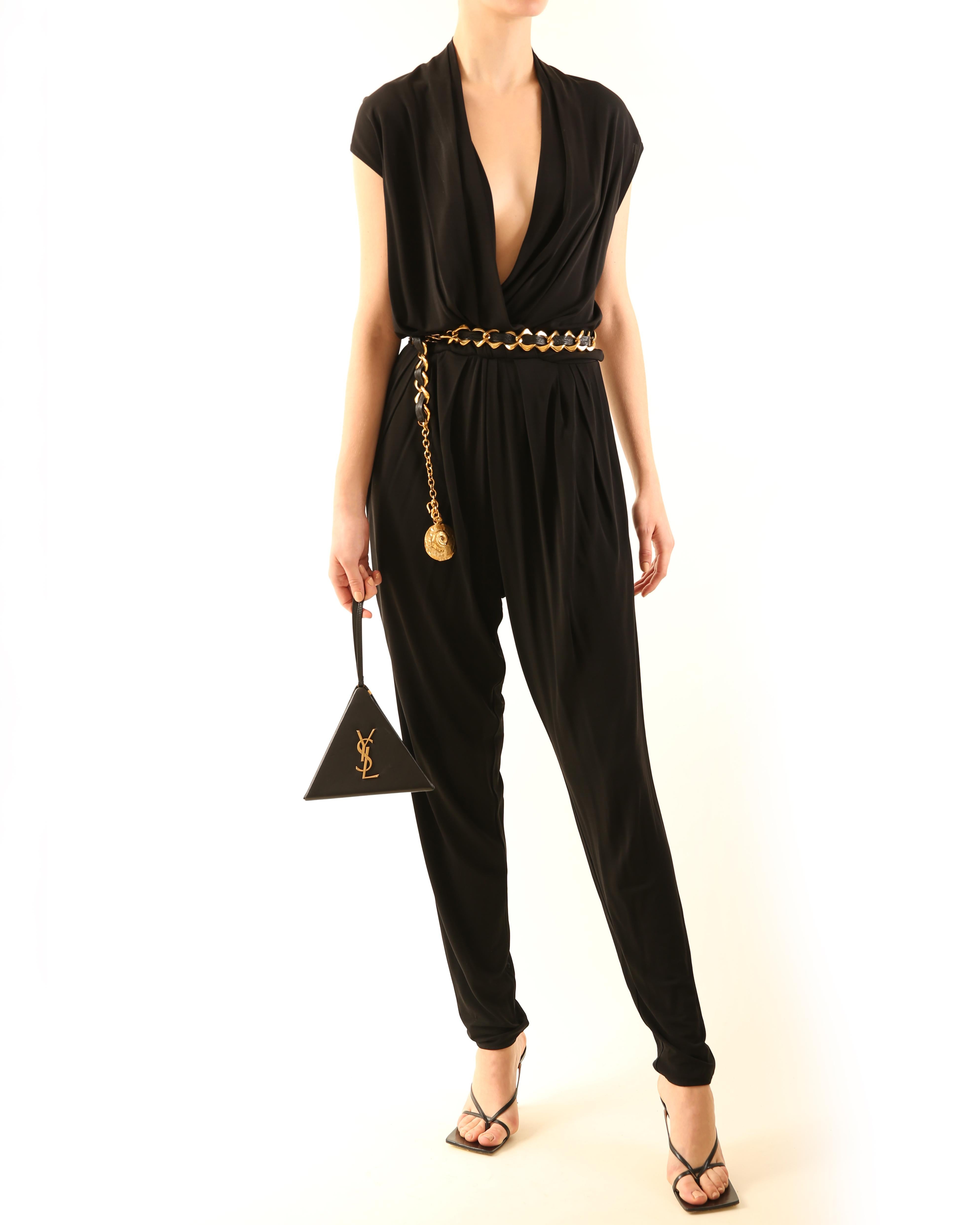 Lanvin black plunging neckline low cut sleeveless tapered pant jumpsuit  In Excellent Condition For Sale In Paris, FR
