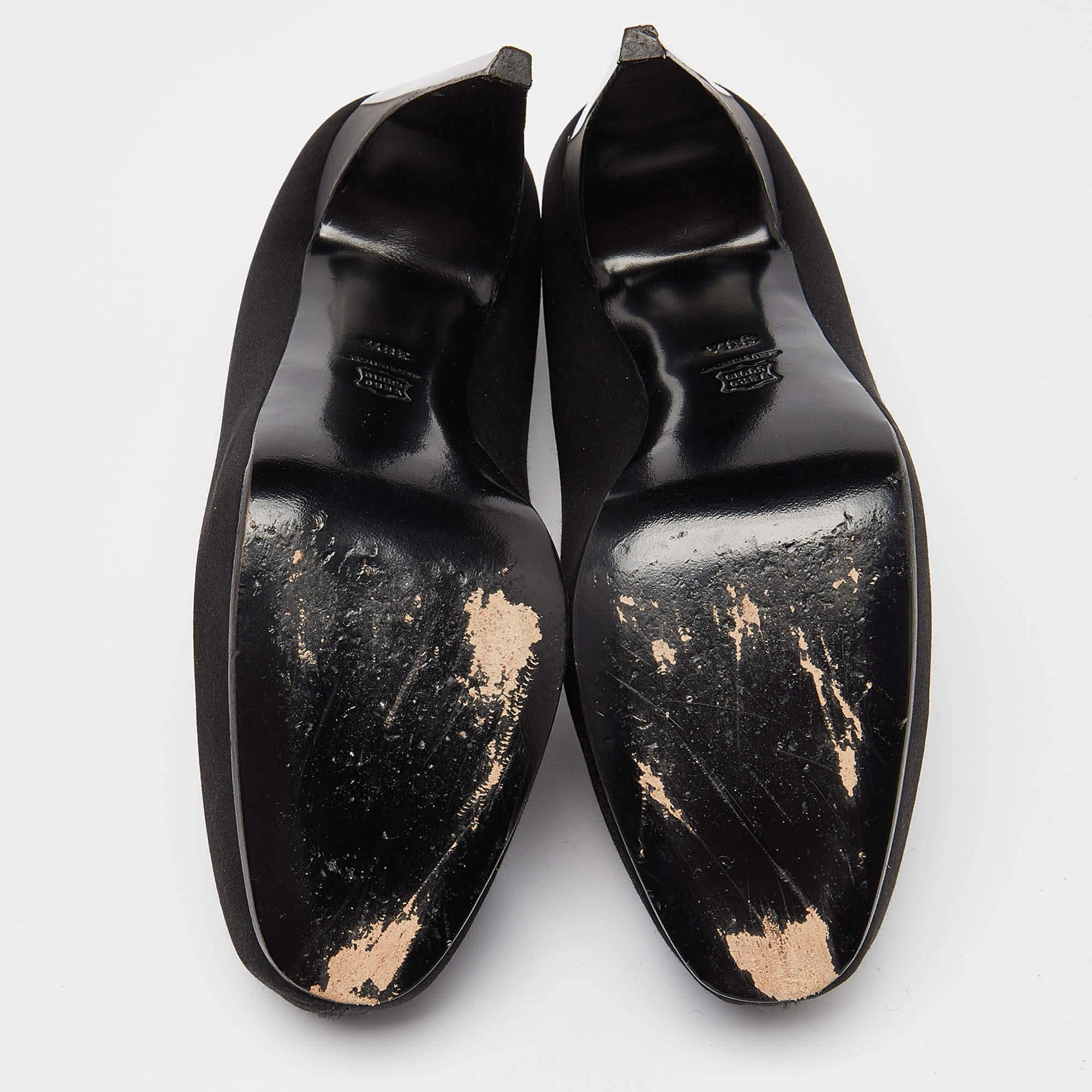 Lanvin - Décolleté con plateau in raso nero misura 38,5 in vendita 1