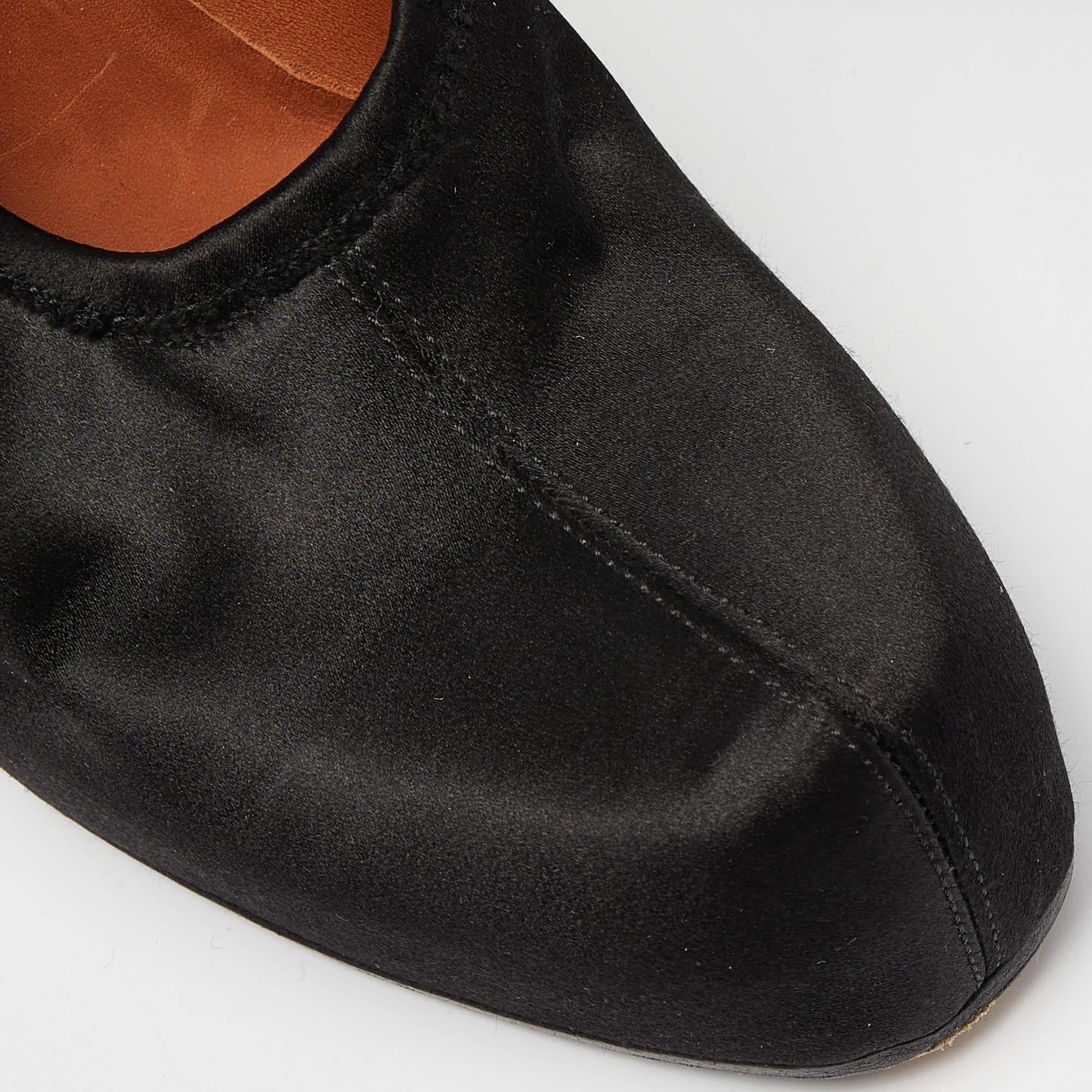 Lanvin - Décolleté con plateau in raso nero misura 38,5 in vendita 3