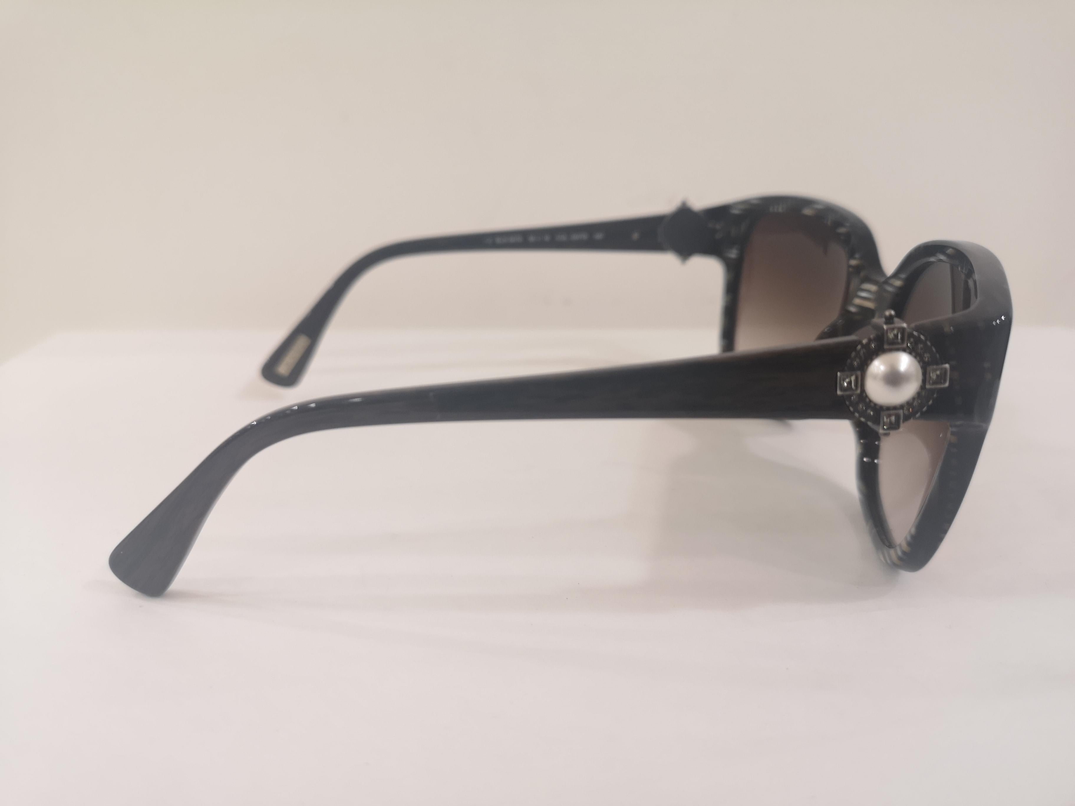 Lanvin Black white sunglasses NWOT For Sale 3