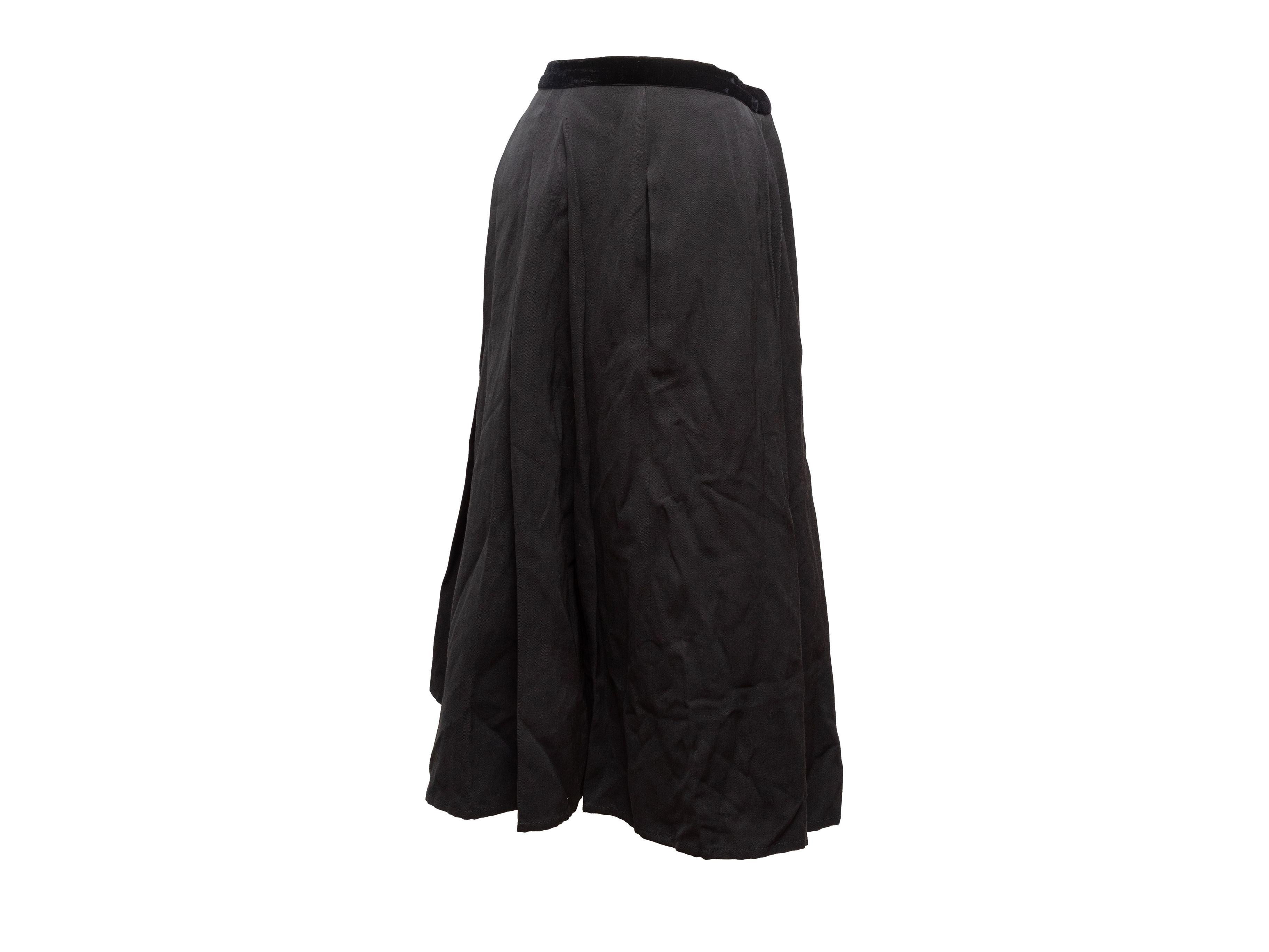 Lanvin Black Winter 2006 Wool & Velvet Skirt 2