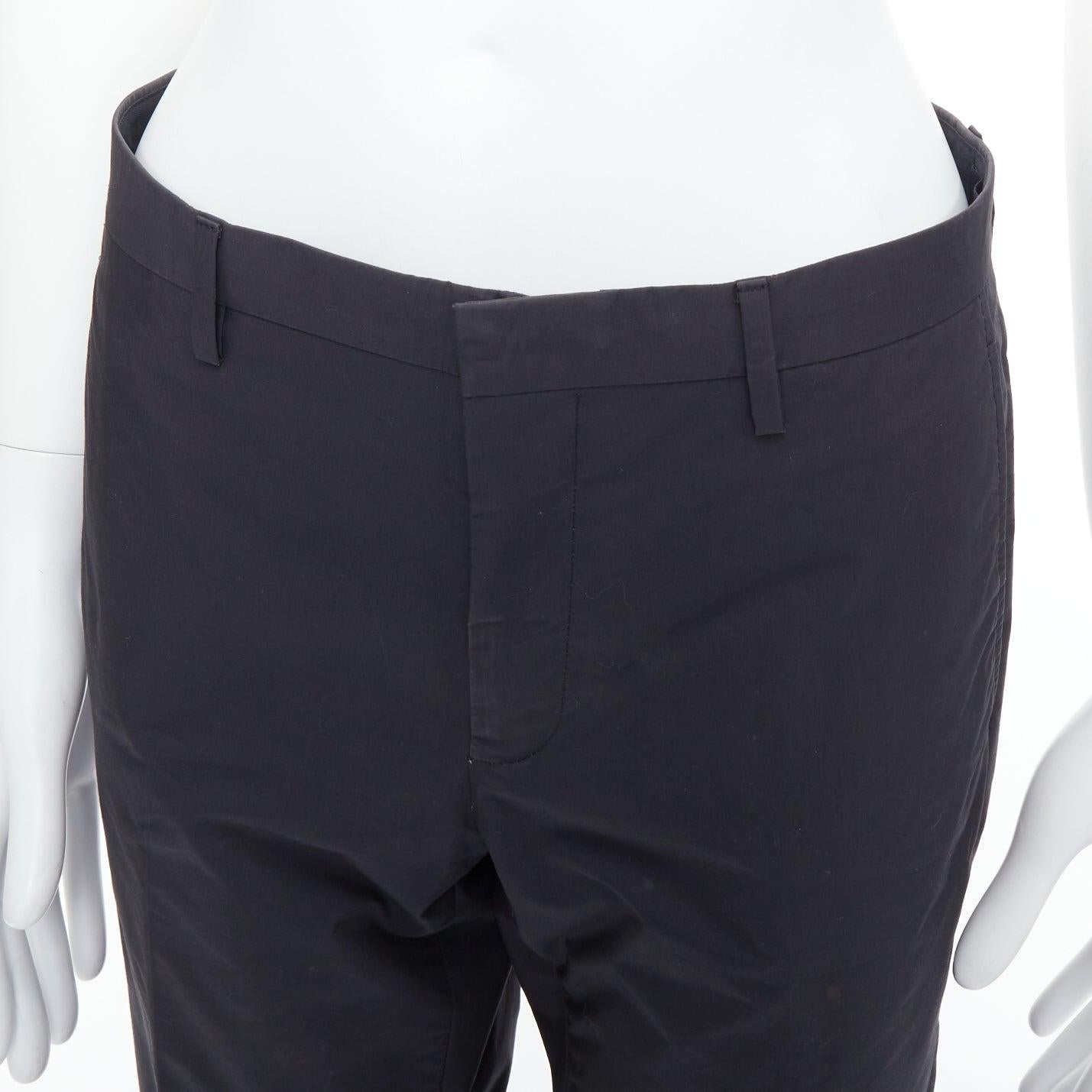 LANVIN pantaloni affusolati neri in crepe di misto lana con chiusura a scomparsa FR44 XS in vendita 2