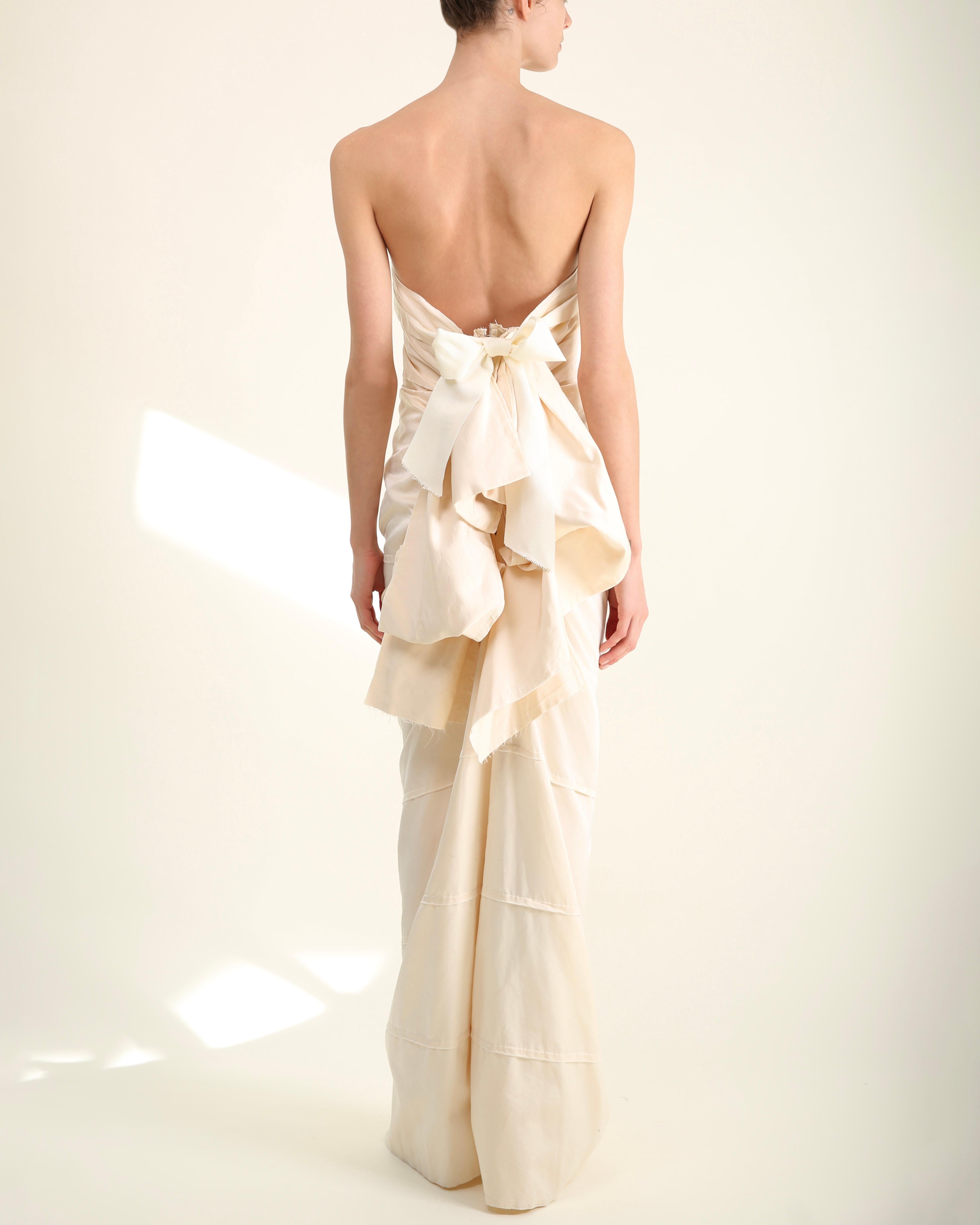 Lanvin Blanche 2013 trägerloses Hochzeitskleid aus Seide mit gerafftem Elfenbein und Schleife hinten F42 im Angebot 6