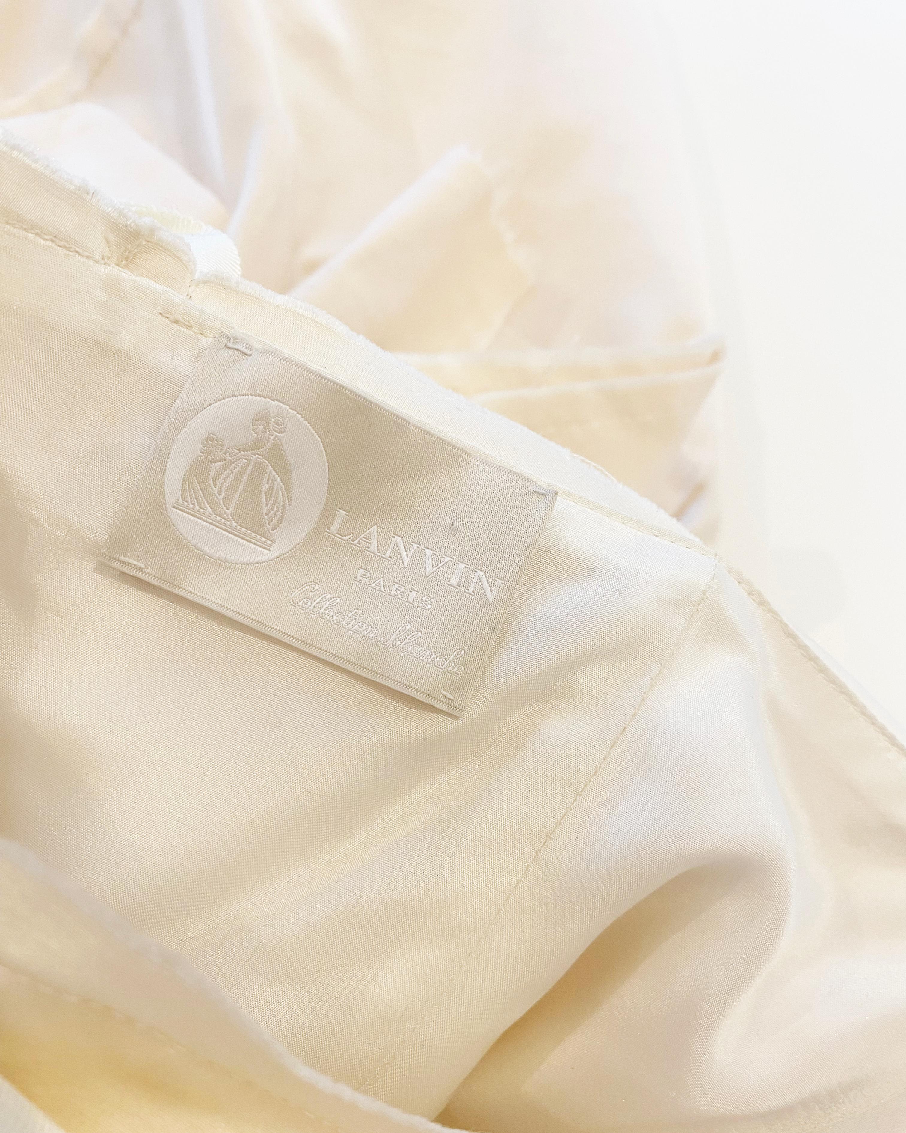 Robe de mariée Lanvin Blanche 2013 sans bretelles en soie ivoire à volants et dos arqué F42 en vente 8