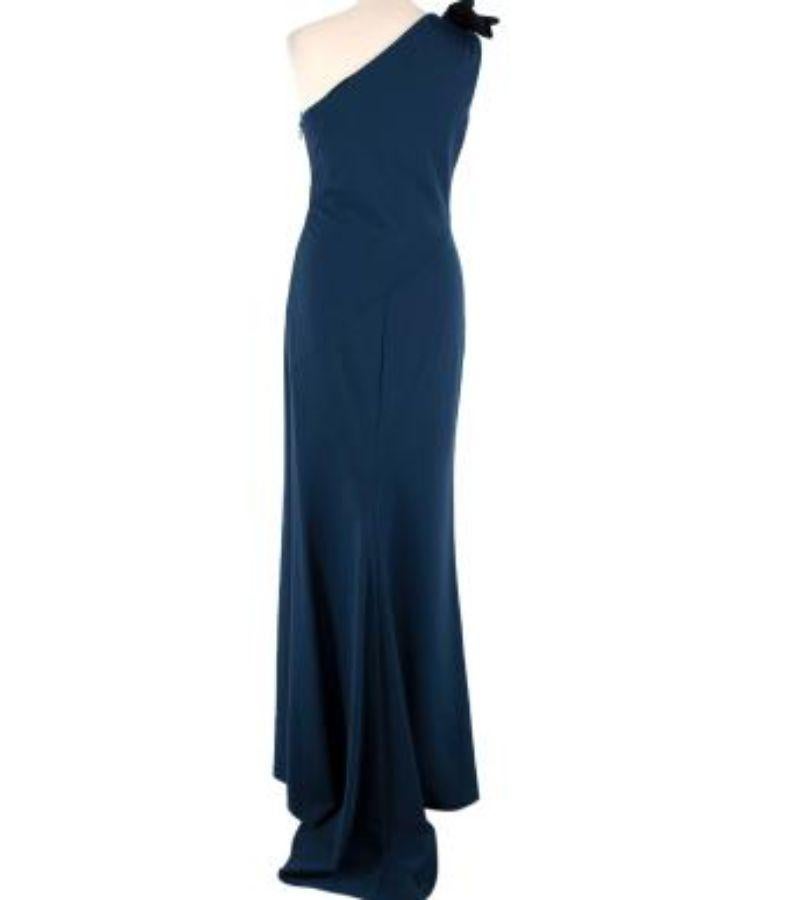 Lanvin Blue & Black One Shoulder Gown with Bow

- Blue maxi dress with one shoulder strap complete with a blue and black bow
- Stretchy thick jersey fabric 
- Seam detail at the back
- Side zip fastening 

Made in France 
Specialist luxury dry clean