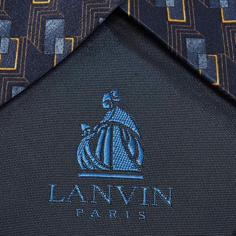 Corbata Tradicional Lanvin de Seda Satinada Estampada Azul en Excelente estado para la venta en Dubai, Al Qouz 2