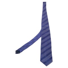Cravate Lanvin à rayures bleues