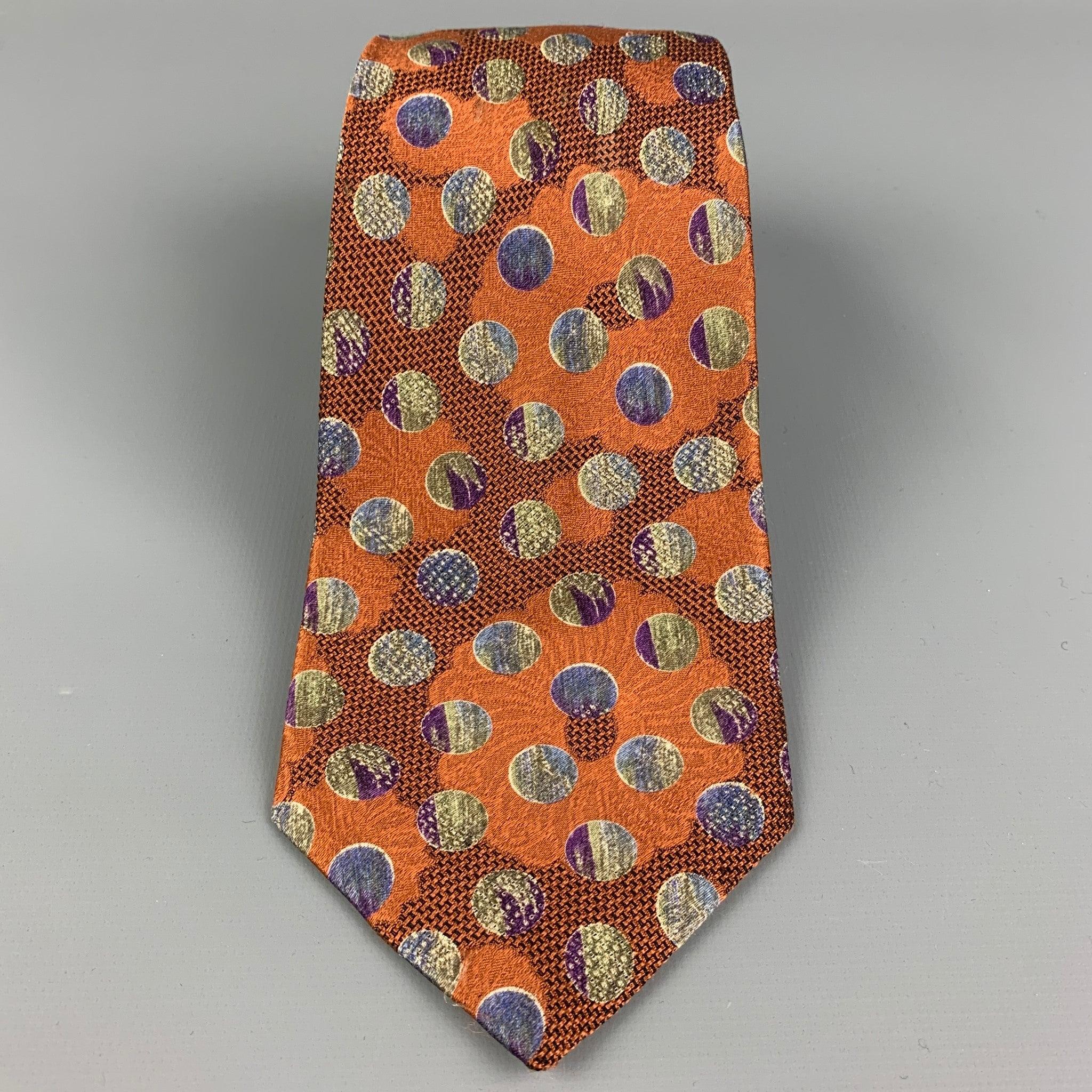 LANVIN
 necktie comes in brick & blue silk twill with all over dot print. Made in France.Very Good Pre-Owned Condition.Width: 3.5 inches 
  
  
  
 Sui Generis Reference: 113944
 Category: Tie
 More Details
  
 Brand: LANVIN
 Color: Brick
 Color 2: