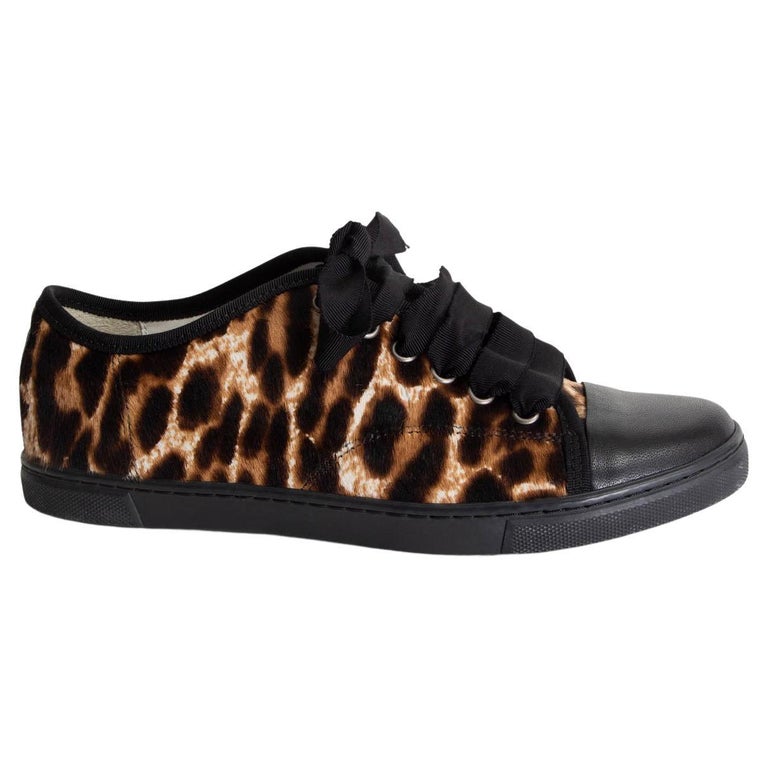 JOGGER LOW LACE-UP SNEAKER IN LEOPARD PRINTED HAIRY CALFSKIN