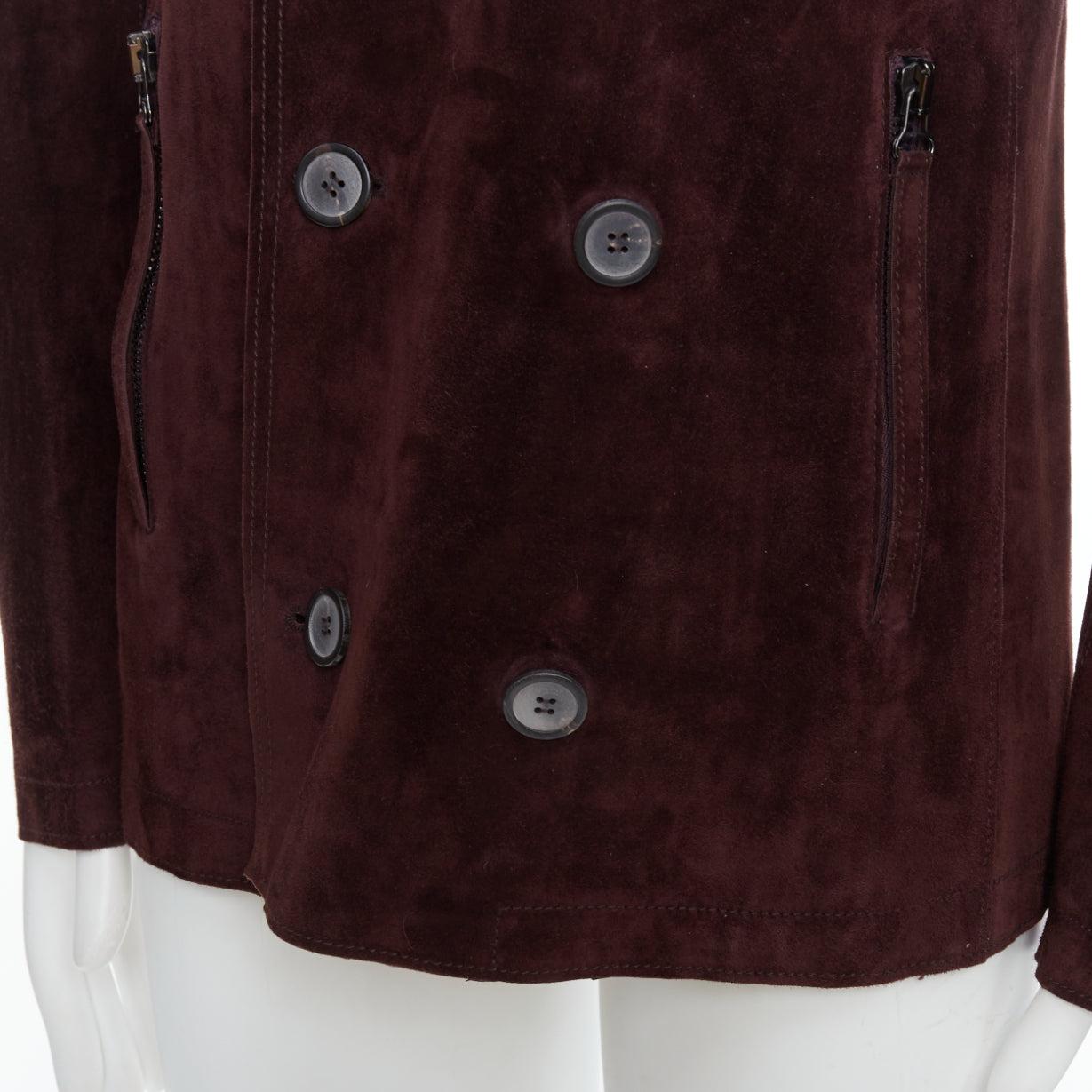 LANVIN Braunes vegetabiles Kalbsveloursleder Zweireiher-Jacke FR48 M
Referenz: PRWU/A00082
Marke: Lanvin
Designer: Alber Elbaz
MATERIAL: Leder
Farbe: Braun
Muster: Solide
Verschluss: Knopf
Innenfutter: Braunes Leder
Zusätzliche Details: Einzelne