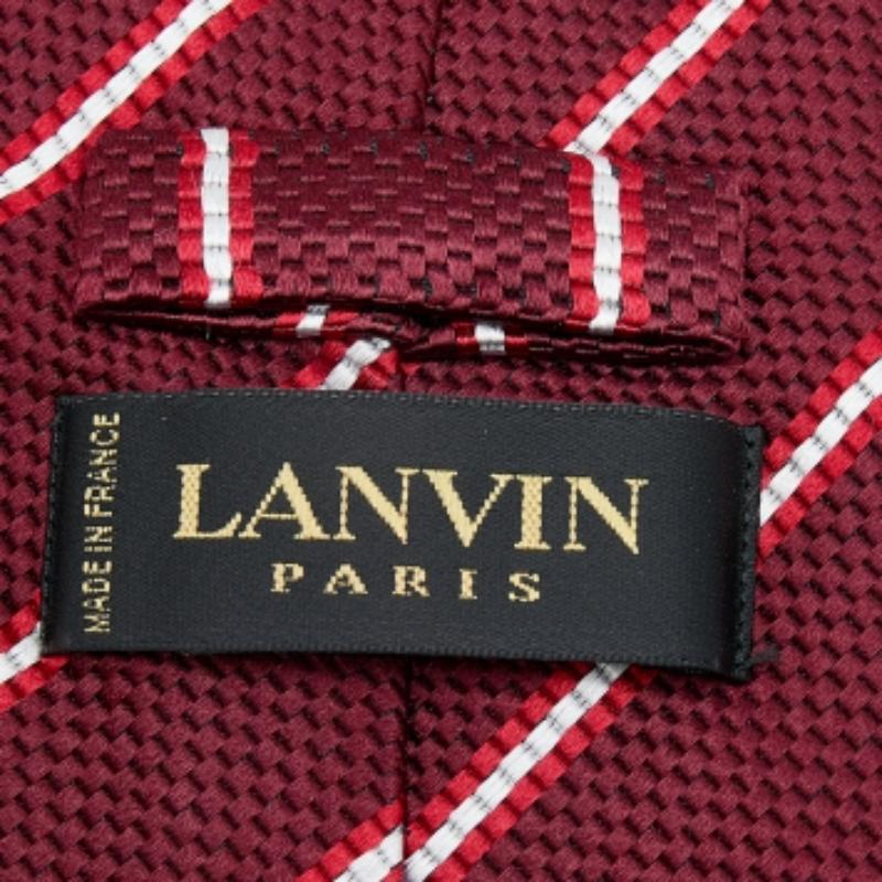 Marrone Cravatta Lanvin in seta jacquard a righe bordeaux in vendita