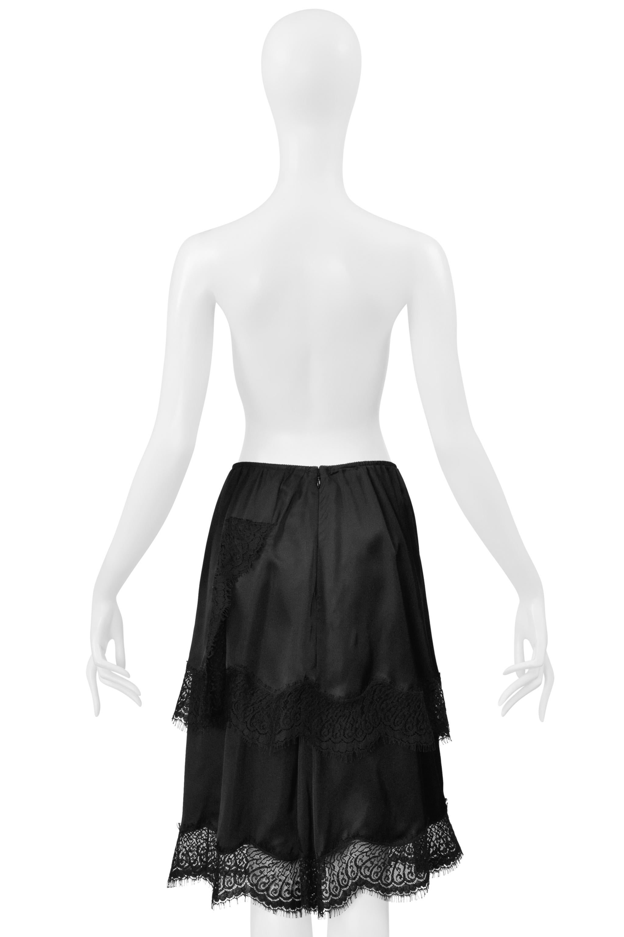 Lanvin By Alber Elbaz Falda a capas de encaje negro Negro en venta