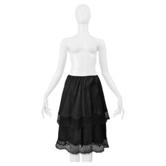 Lanvin By Alber Elbaz Falda a capas de encaje negro