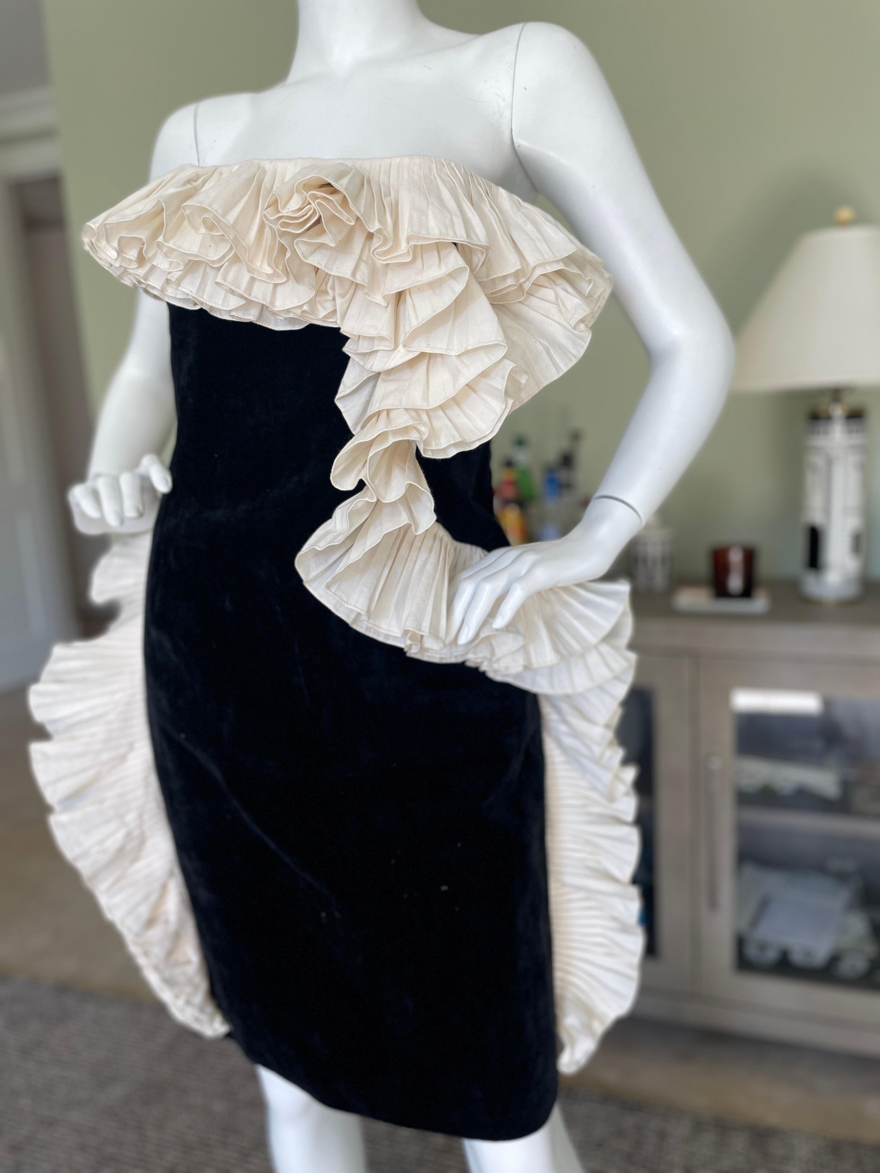 Lanvin by Alber Elbaz Black Velvet Dress w Dramatic White Ruffle from Fall 2012 In Good Condition For Sale In Cloverdale, CA