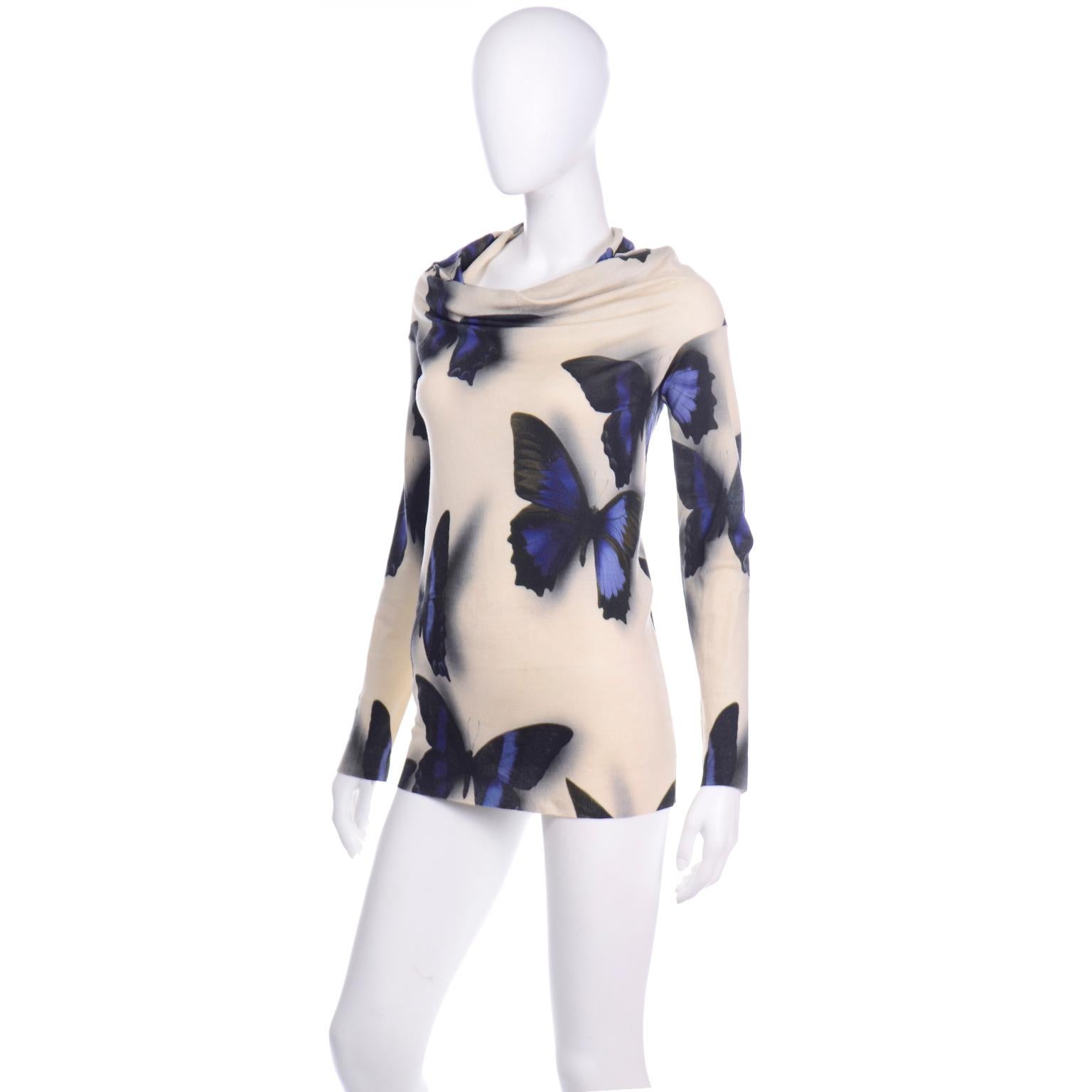 Lanvin by Alber Elbaz Tiefblauer Pullover mit Schmetterlings Schatten in Creme (Weiß) im Angebot