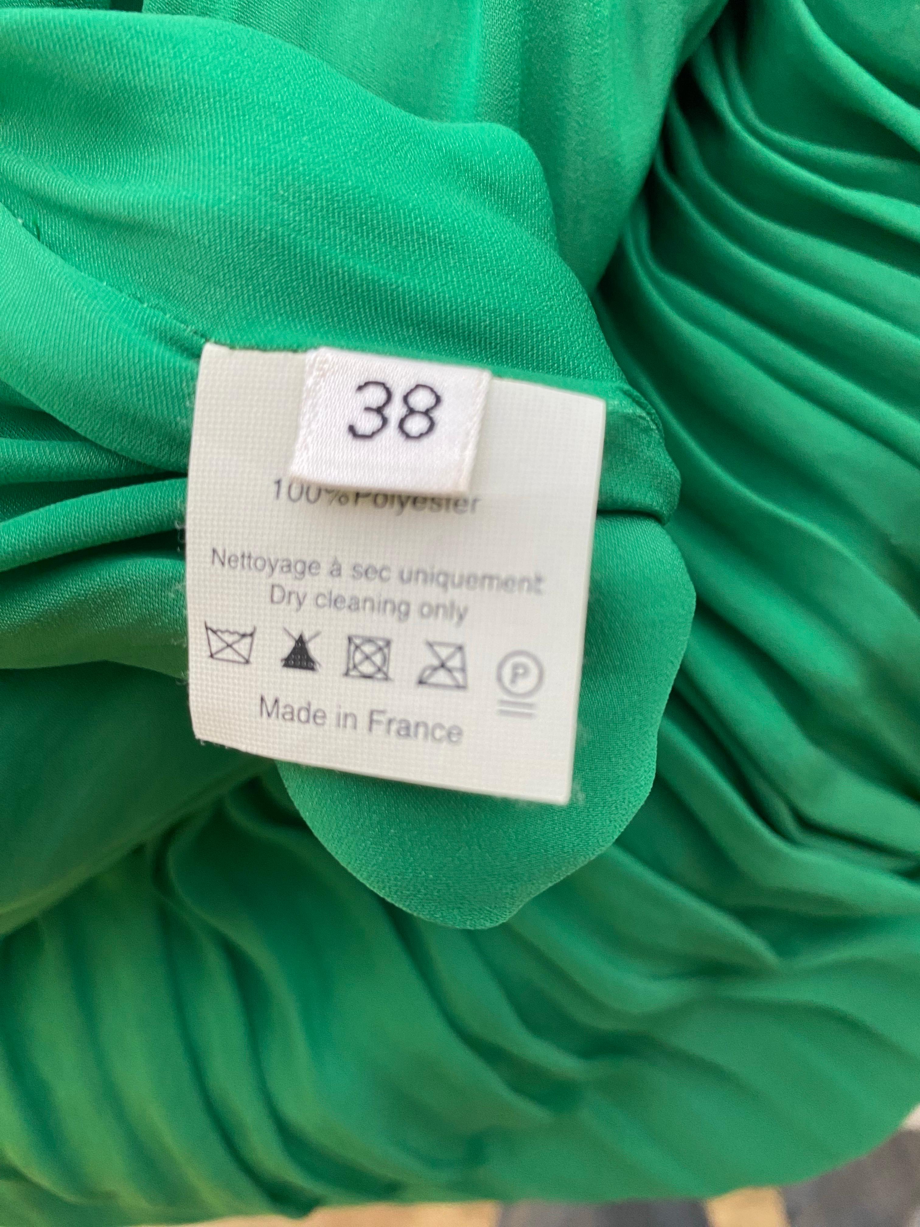 Lanvin von Alber Elbaz  Grünes Seidenkleid mit einer Schulter im Zustand „Gut“ im Angebot in Beverly Hills, CA