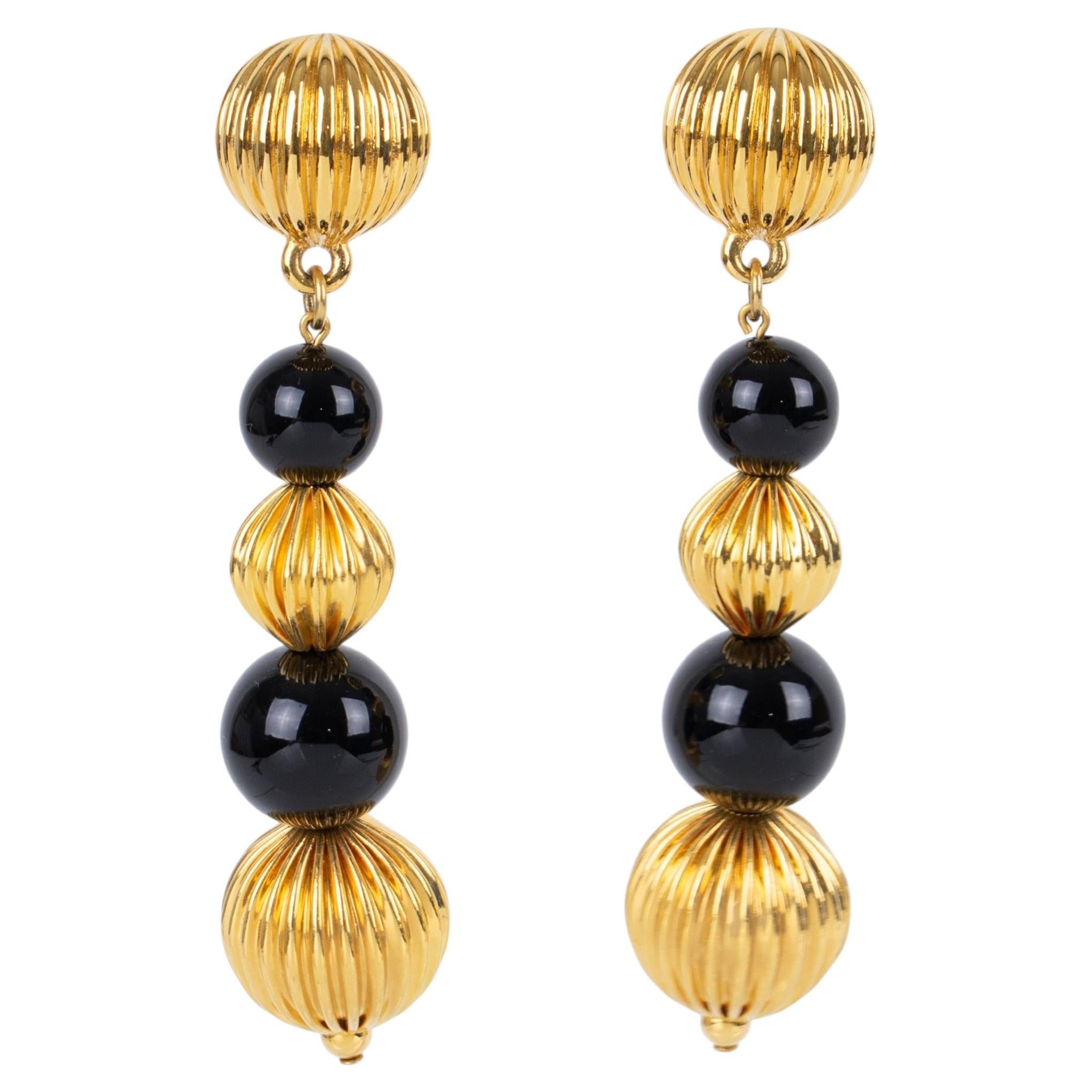 Lanvin Dangle Clip-on Earrings Gilded Metal and Brown Poured Glass