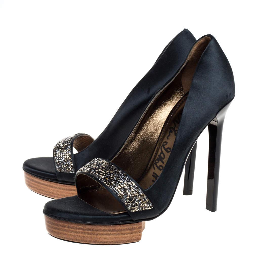 Lanvin Dark Green Satin Crystal Embellished Open Toe Platform Pumps Size 36 In Fair Condition In Dubai, Al Qouz 2