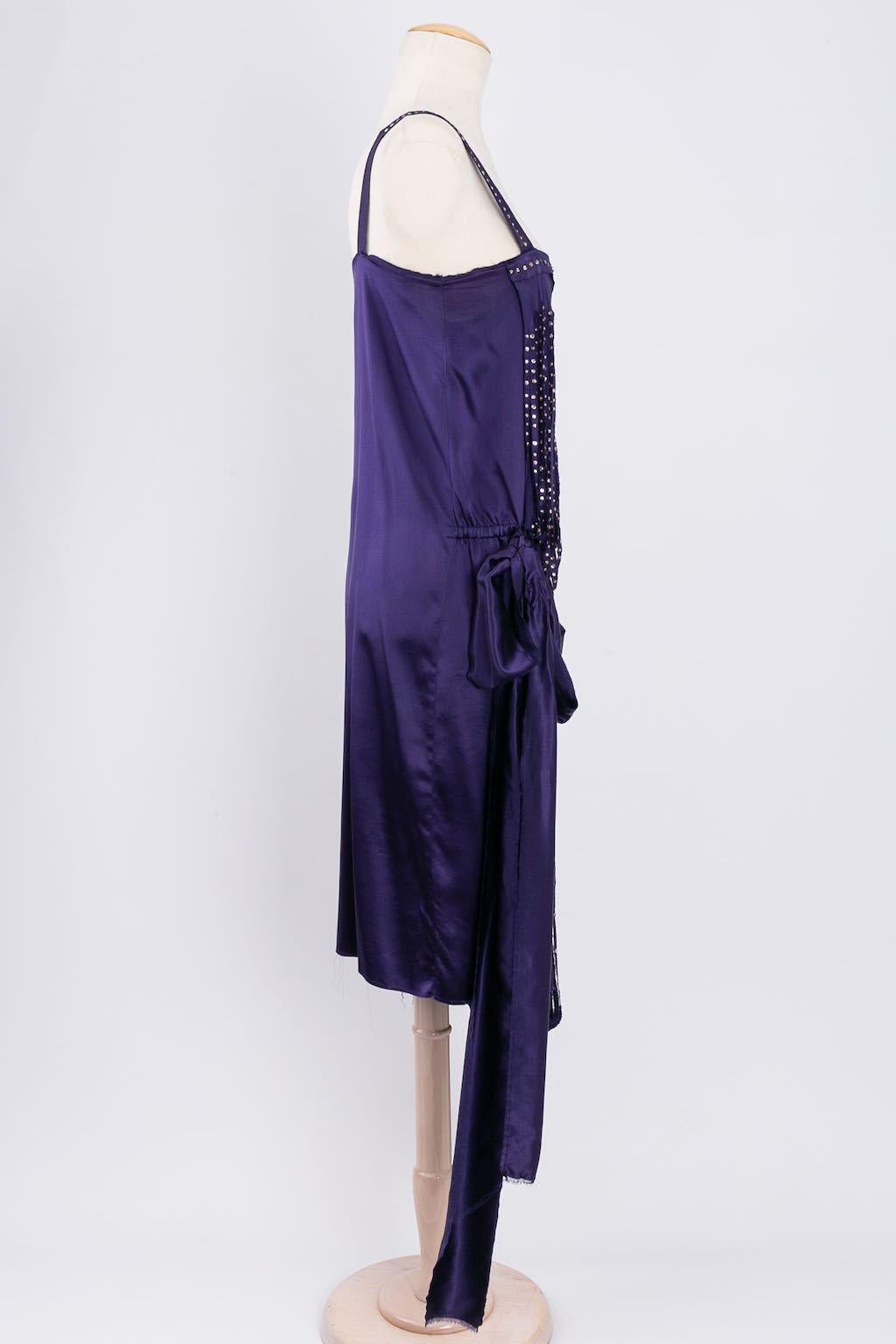 Lanvin Embellished Purple Silk Dress Winter Collection, 2004 In Excellent Condition For Sale In SAINT-OUEN-SUR-SEINE, FR