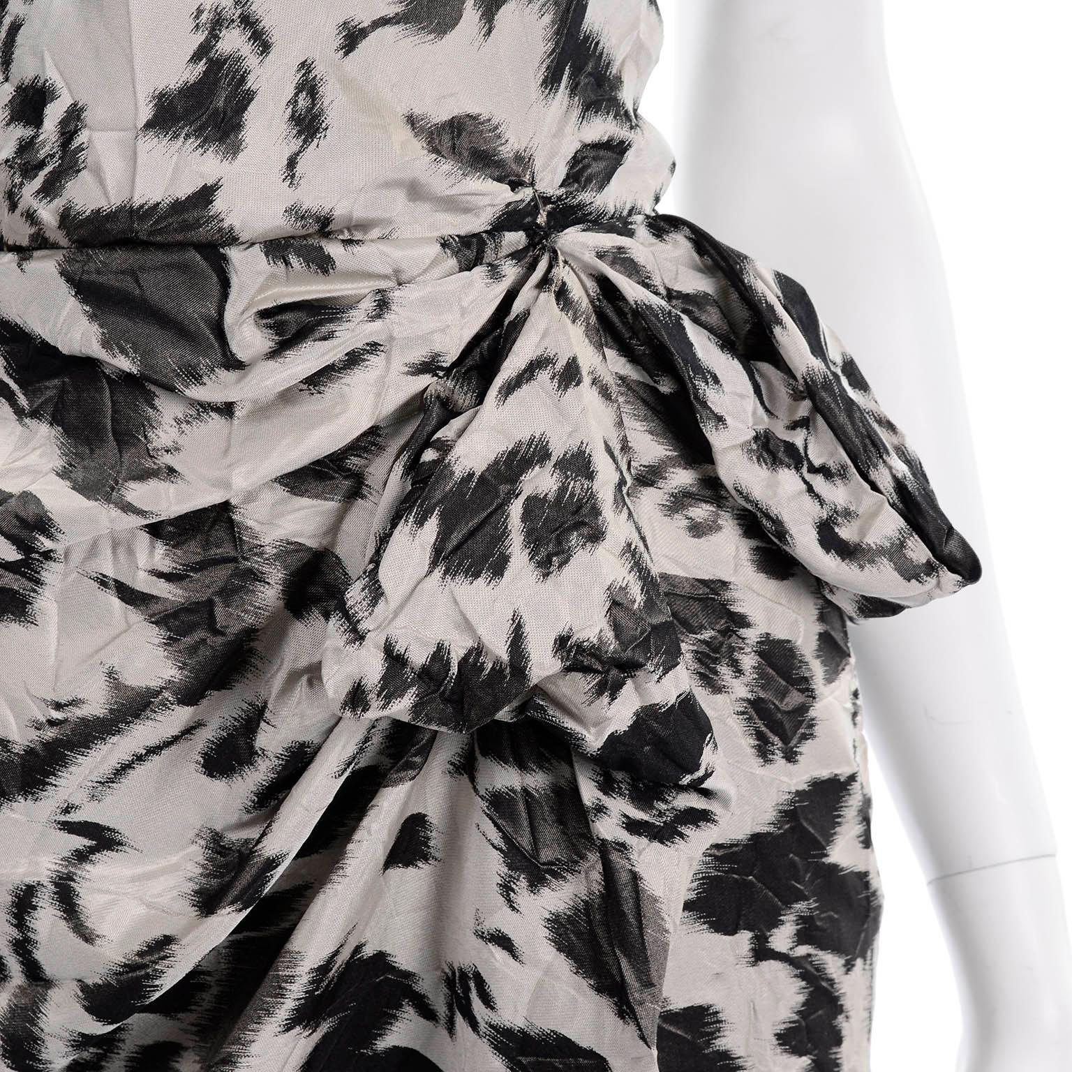 Lanvin Ete 2011 Alber Elbaz Gray and Black Abstract Print Crinkle Sheath Dress 1