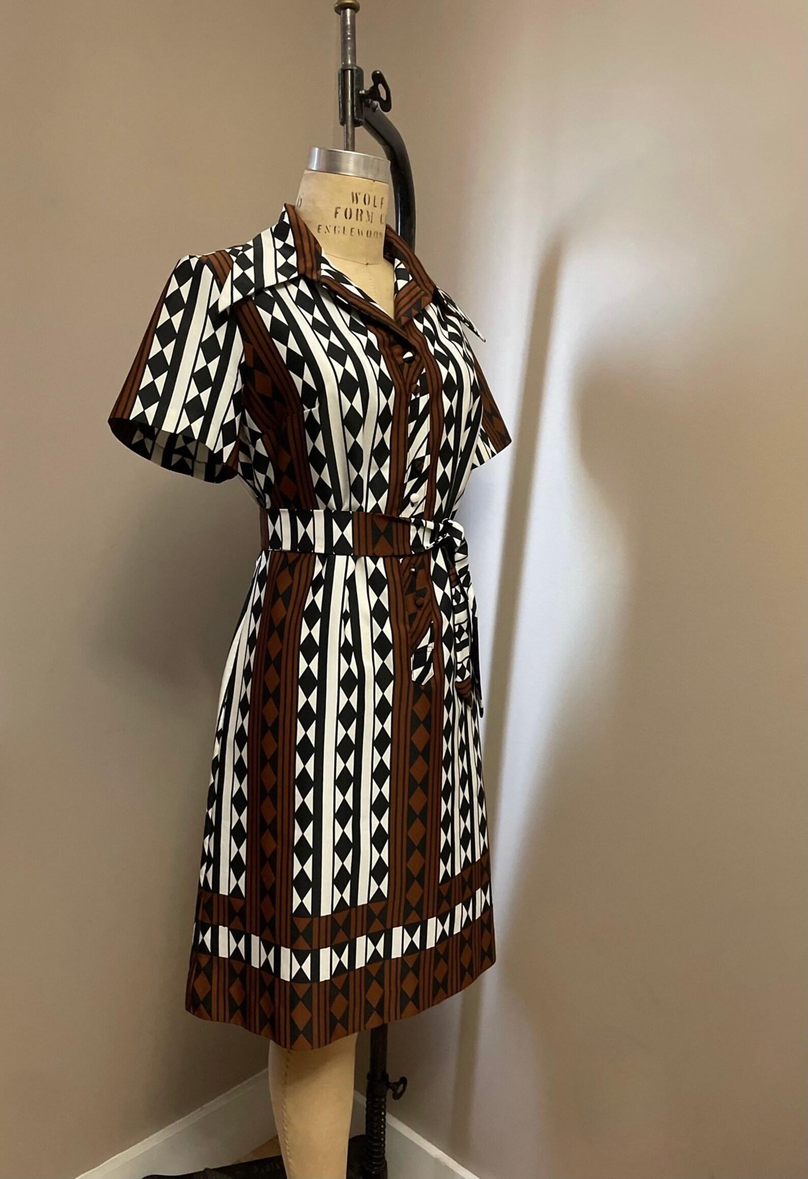 Lanvin Geometric Print Dress, Circa 1970s In Excellent Condition For Sale In Brooklyn, NY