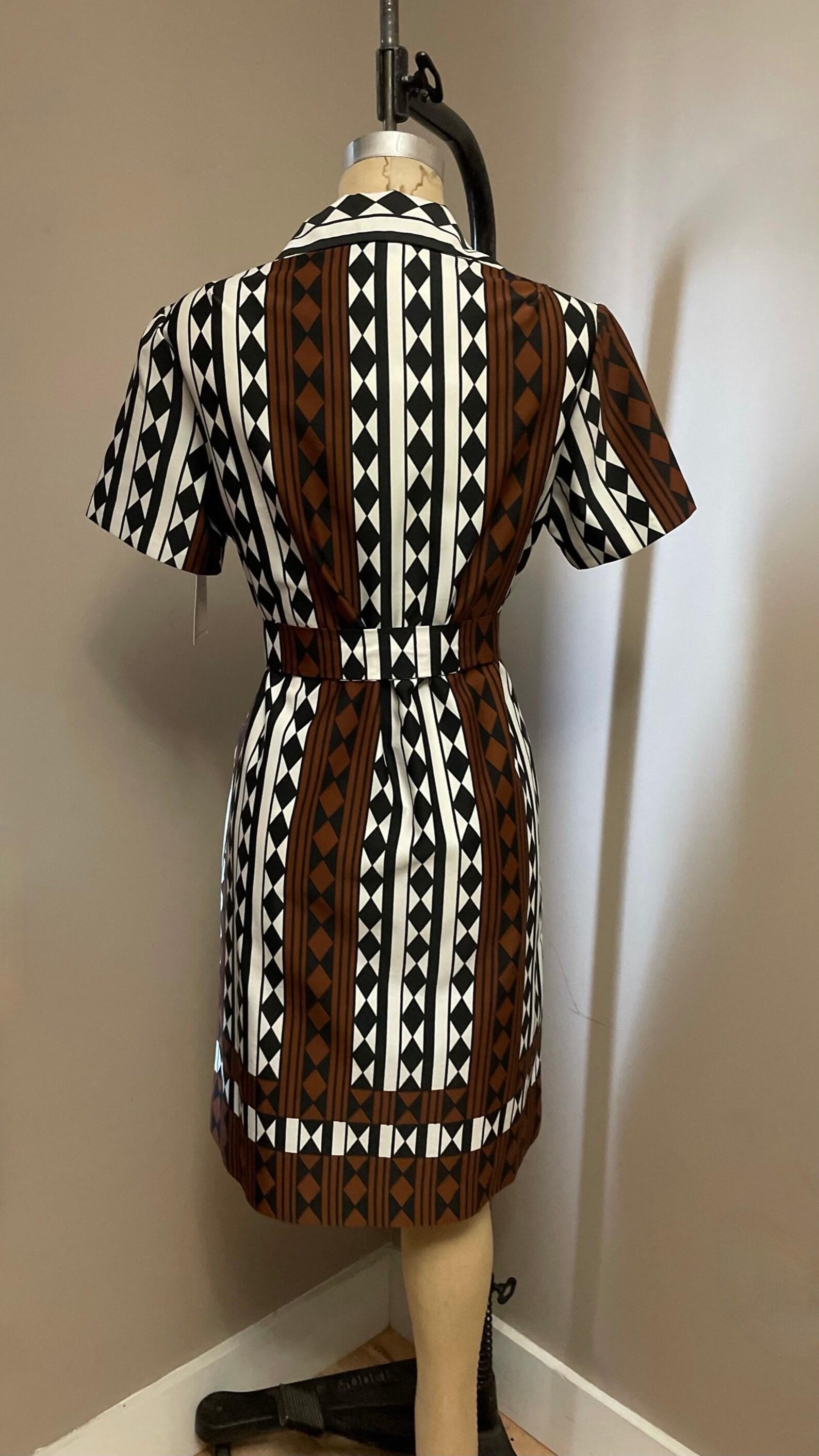 Lanvin geometric print dress Circa 1970s For Sale 4