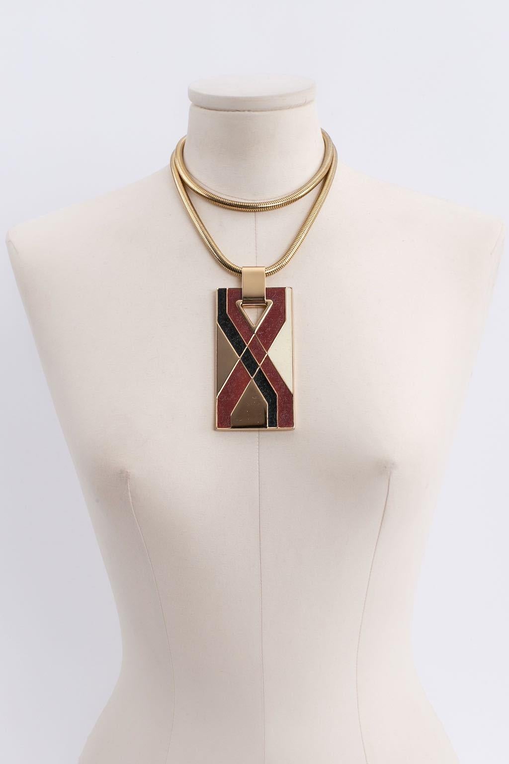 Lanvin Gilded Metal Pendant Necklace In Good Condition For Sale In SAINT-OUEN-SUR-SEINE, FR