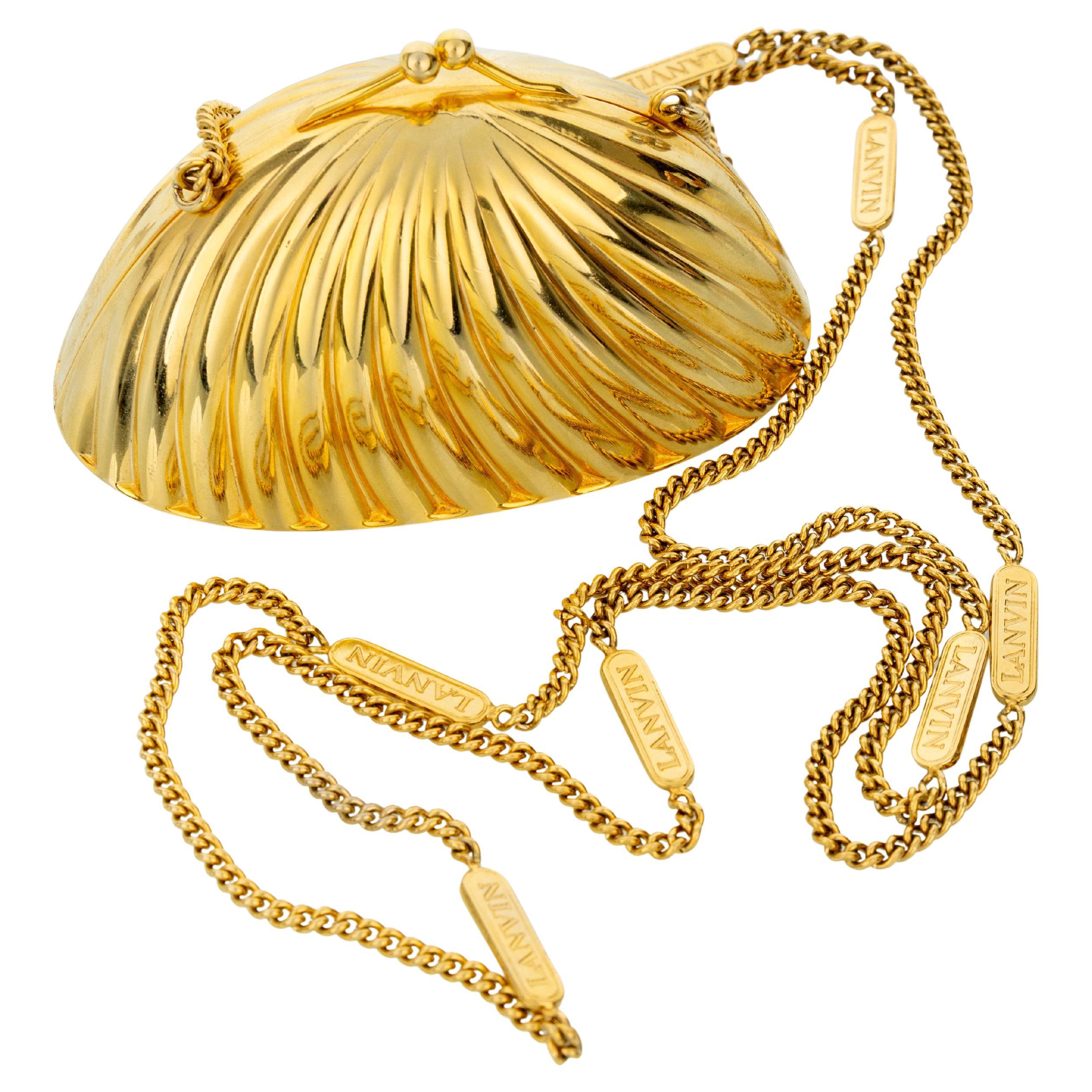 Borsa Minaudière Lanvin con conchiglia d'oro in vendita