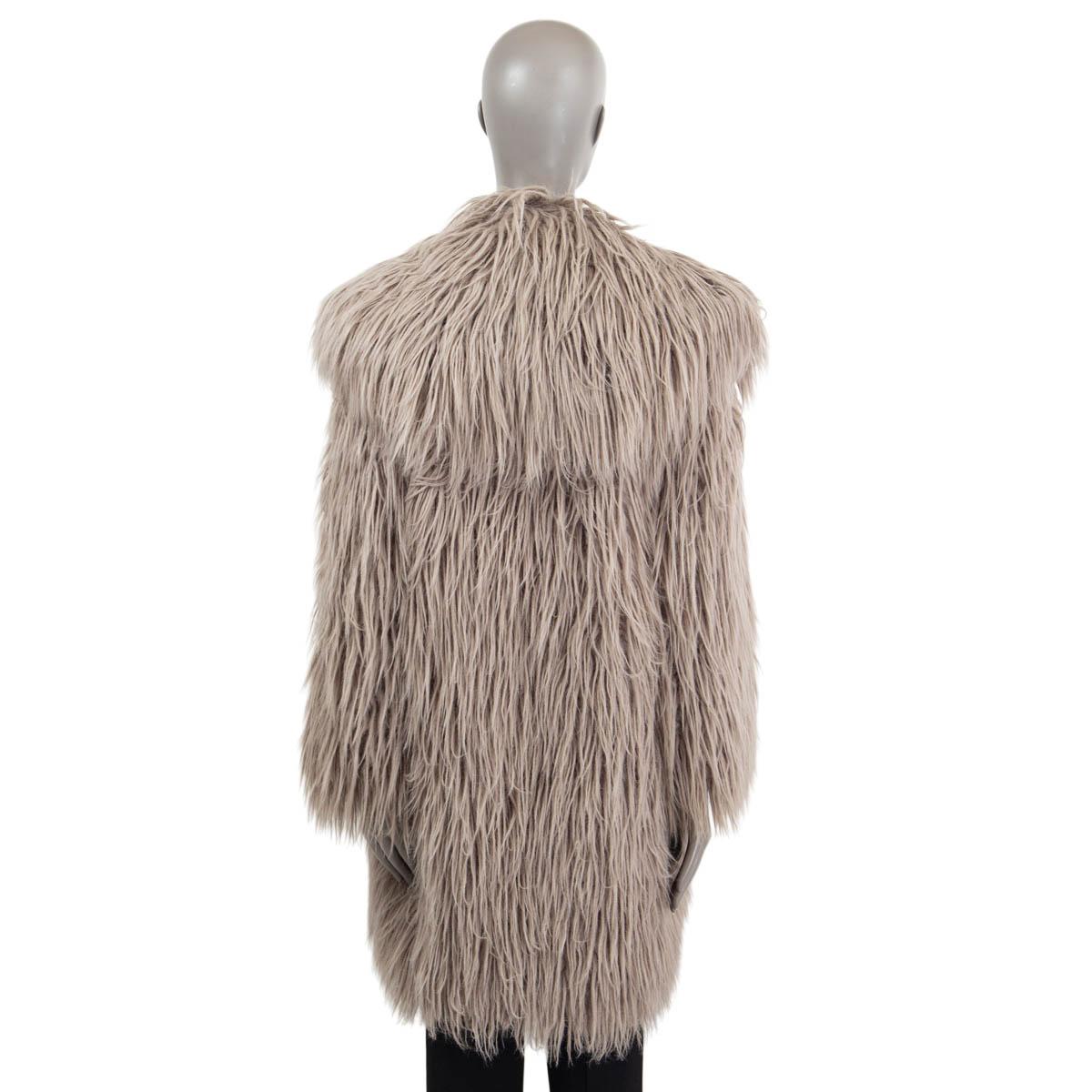 LANVIN gris 2014 SHAGGY FAUX FUR Manteau 36 XS Pour femmes en vente