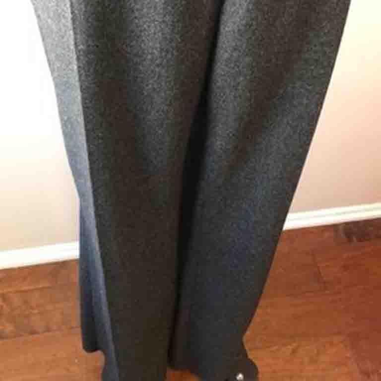 Lanvin Gray Wool Cashmere Pants In New Condition For Sale In Los Angeles, CA
