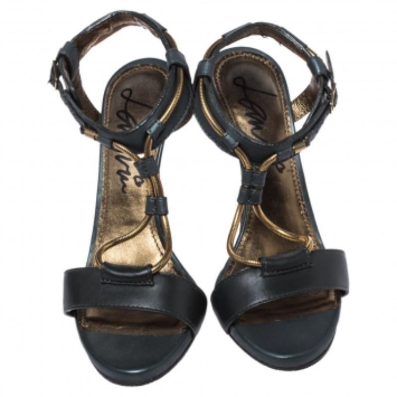 Lanvin Green Leather and Elastic Metal String T-Strap Open Toe Sandals Size 35.5 For Sale 3