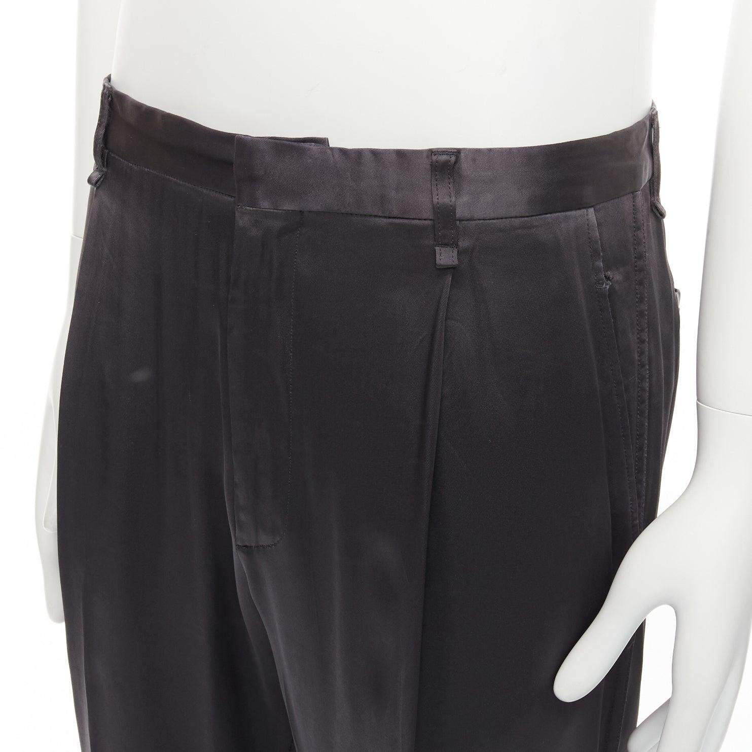 LANVIN gris mélange d'acétate pantalon à plis devant poches arrière pantalon à revers IT46 S
Référence : CNLE/A00280
Marque : Lanvin
Designer : Alber Elbaz
MATERIAL : Acétate, mélange
Couleur : Gris
Motif : Solide
Fermeture : braguette à
