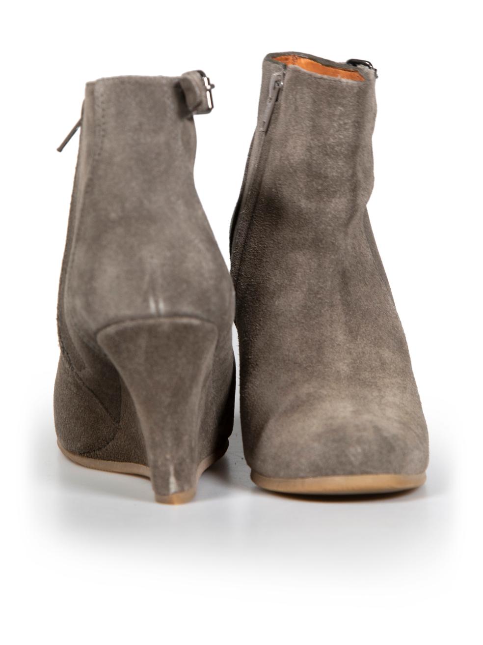 Lanvin Grey Ankle Suede Wedge Boots Size IT 36 In Good Condition For Sale In London, GB
