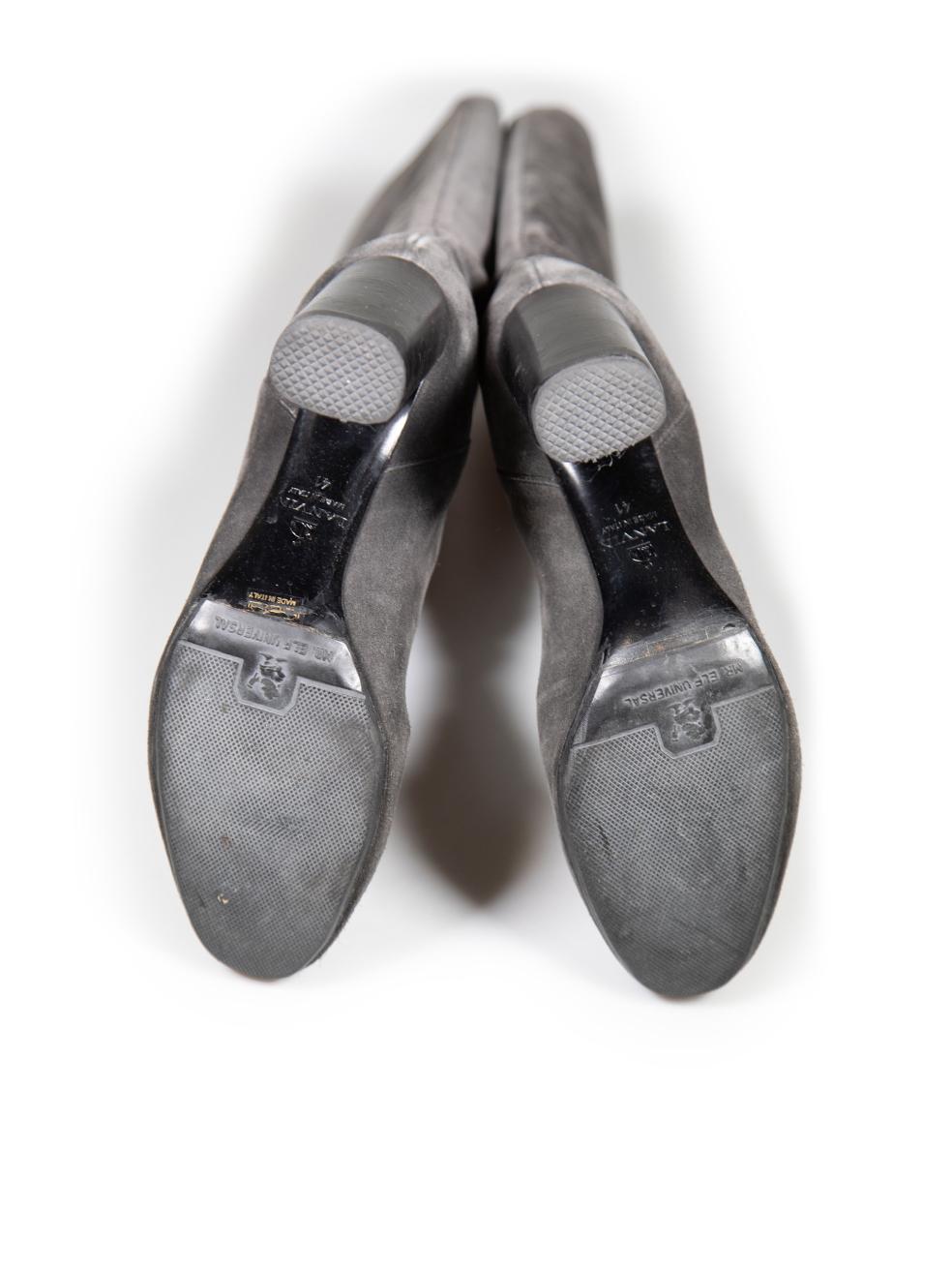 Lanvin Stivali al ginocchio in pelle scamosciata grigia taglia IT 41 In condizioni buone in vendita a London, GB