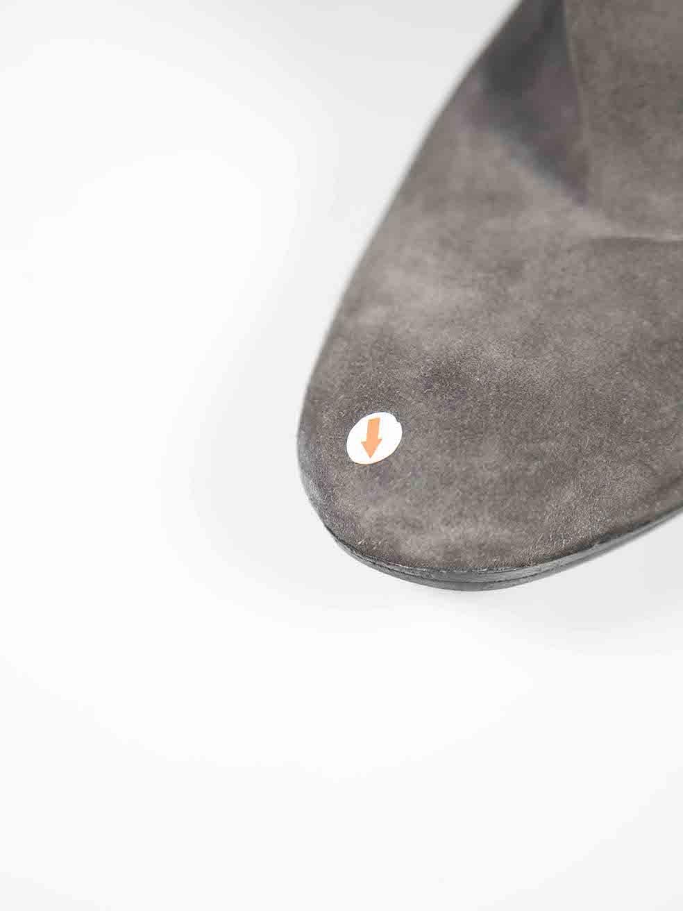 Lanvin Stivali al ginocchio in pelle scamosciata grigia taglia IT 41 in vendita 3