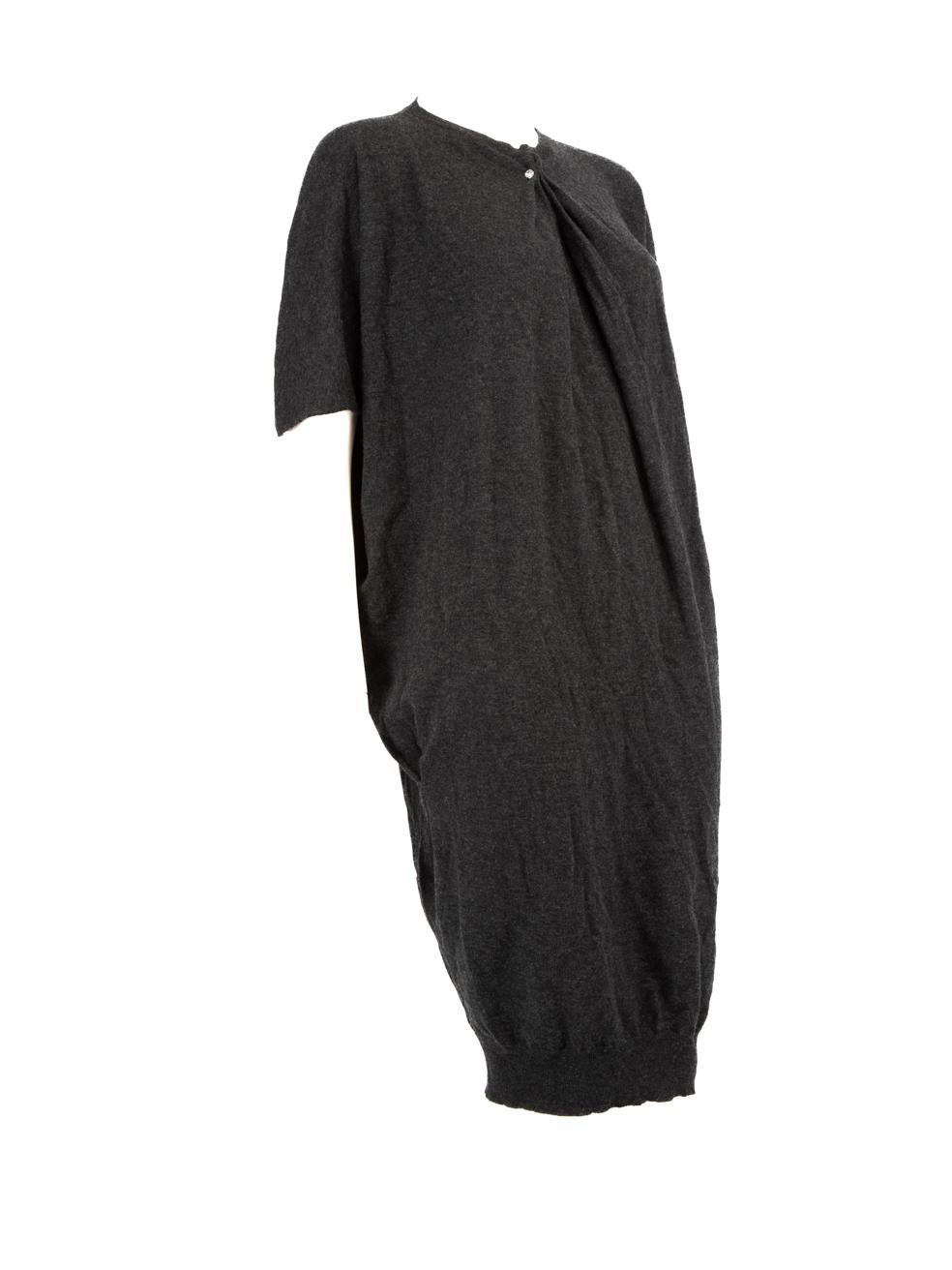 CONDITION is Never worn. No visible wear to the dress is evident, the brand label is loose on this new Lanvin designer resale item.
 Details
 Grey
 Wool
 Dress
 Knee length
 Short sleeves
 Crystal detail
 Round neck
 
 
 Made in Italy
 
