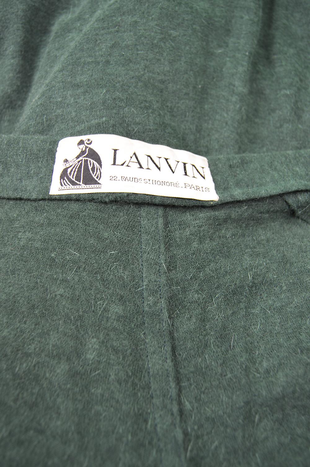 Lanvin Haute Couture Unstructured Green Wool Knit Maxi Cape Cloak, 1970s For Sale 7