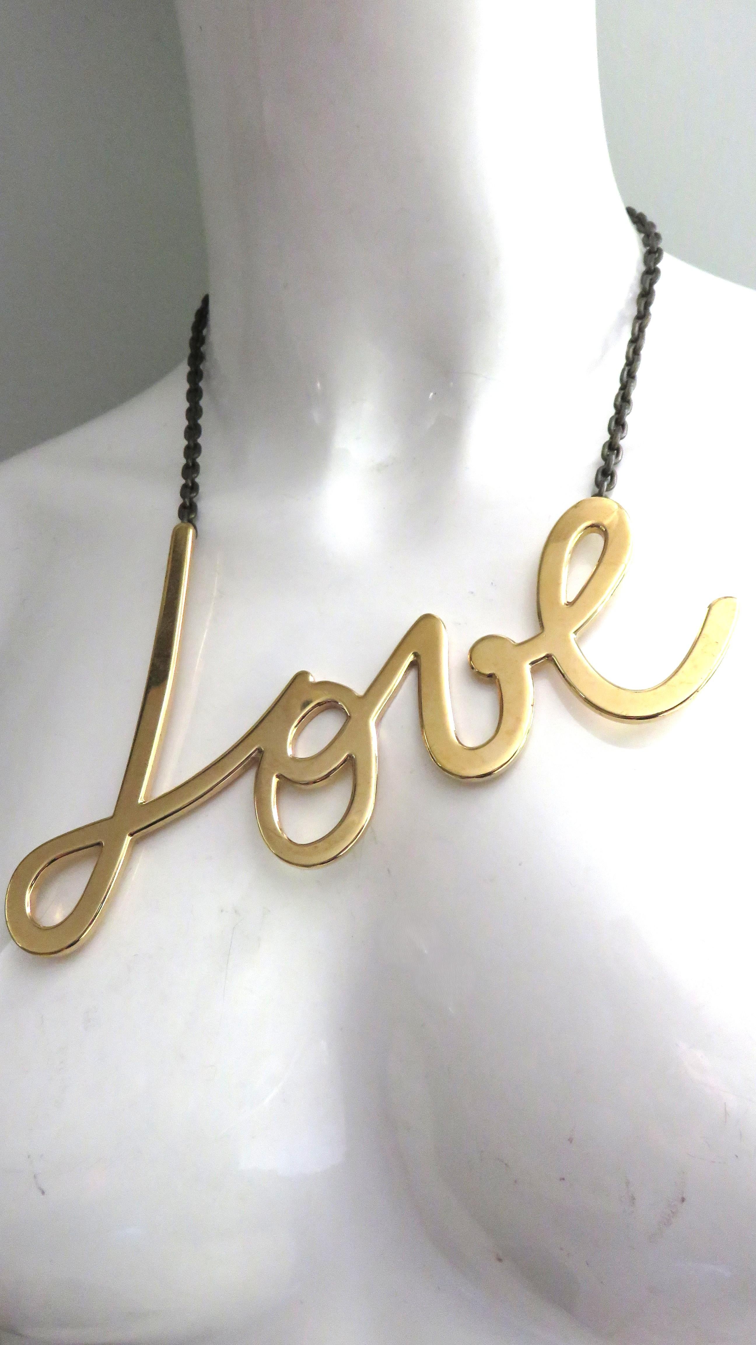 Collana Lanvin Iconic LOVE con scatola in vendita 1