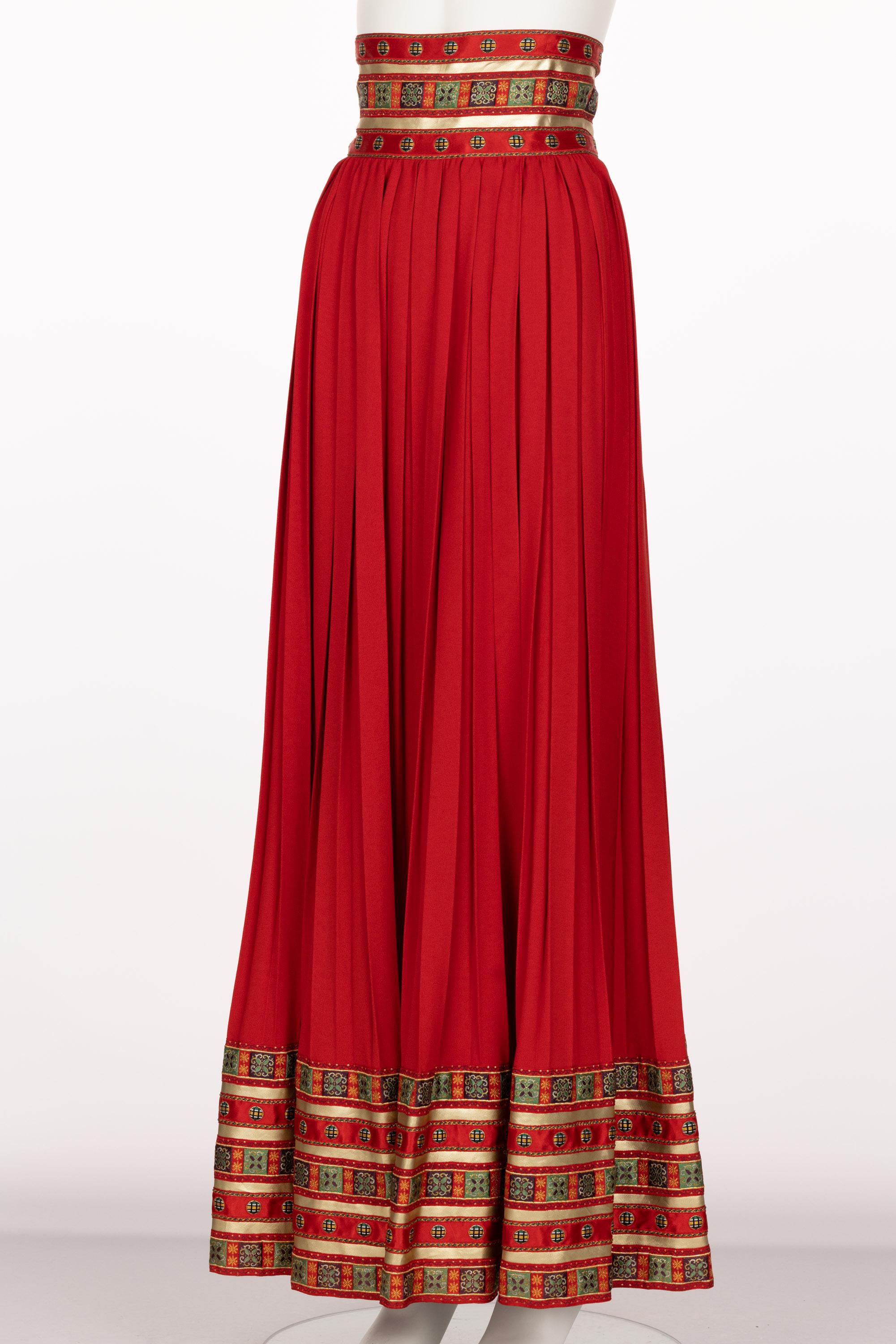 Lanvin Jules-François Crahay Demi Couture Red Pleated Brocade Maxi Skirt 1970s In Excellent Condition For Sale In Boca Raton, FL