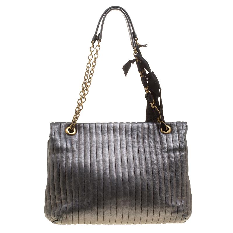 Lanvin Metallic Grey Quilted Leather Happy Shoulder Bag In Good Condition In Dubai, Al Qouz 2