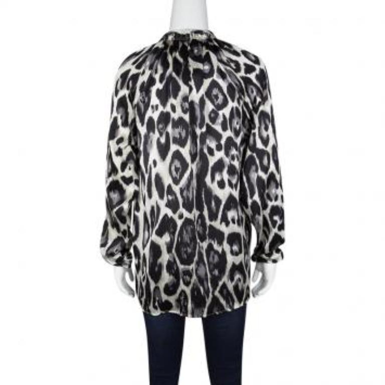 Lanvin Blusa de seda de manga larga con estampado de leopardo multicolor S en Bueno estado para la venta en Dubai, Al Qouz 2