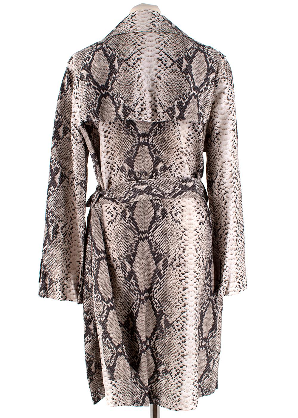 snake trench size