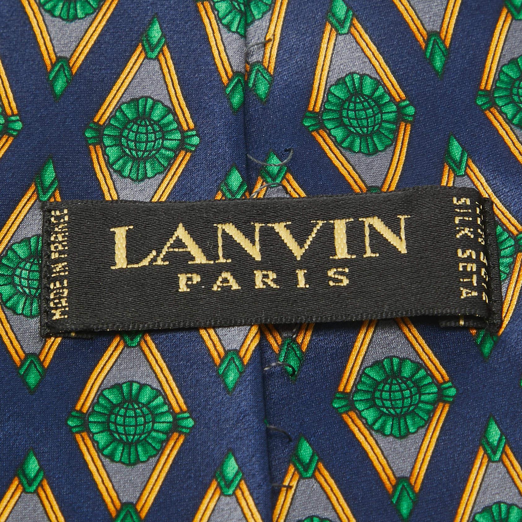 Corbata tradicional de seda satinada estampada azul marino Lanvin en Bueno estado para la venta en Dubai, Al Qouz 2